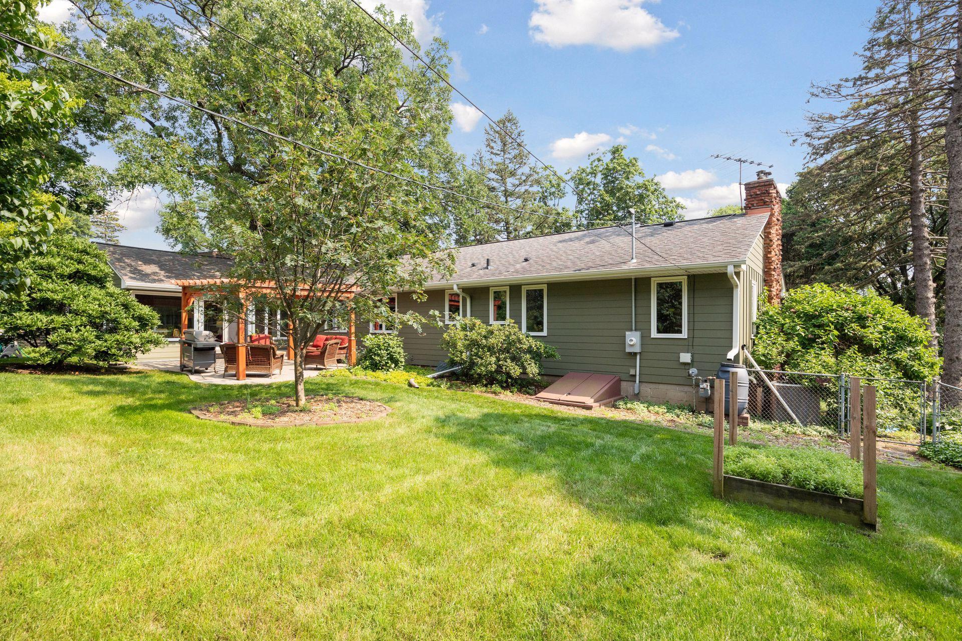 2169 Upper Saint Dennis Road