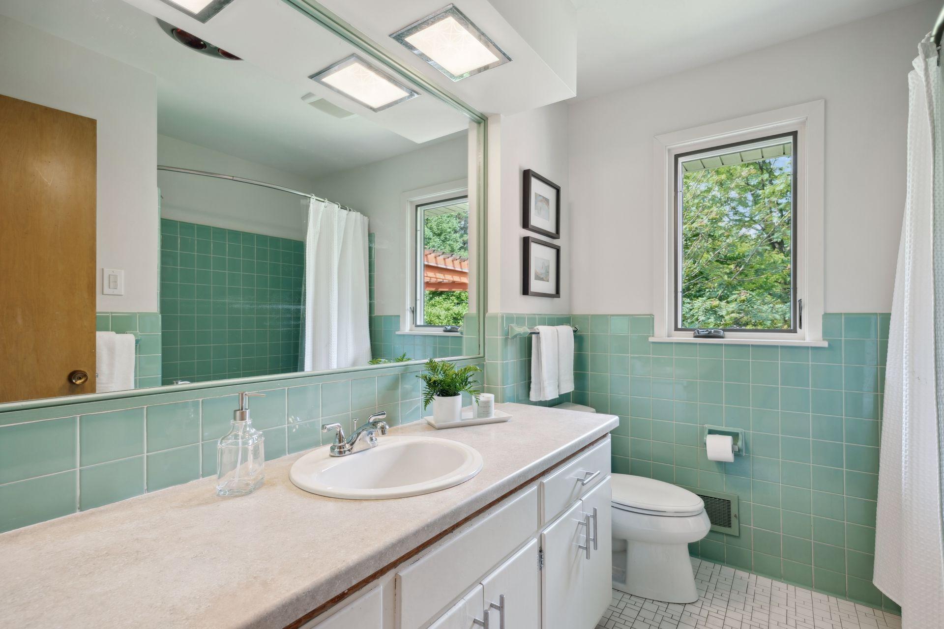 2169 Upper Saint Dennis Road