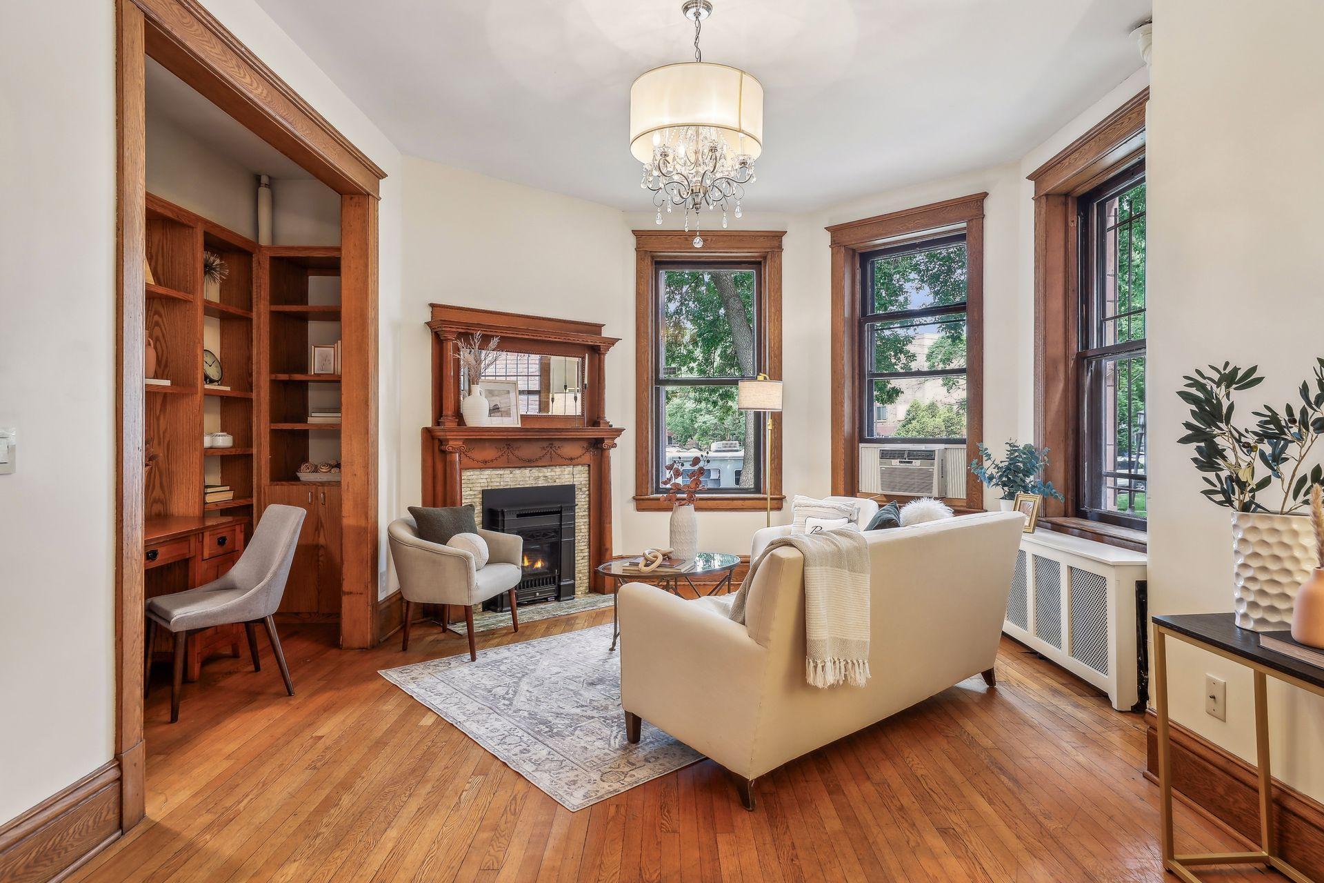 235 Arundel Street Unit: 1