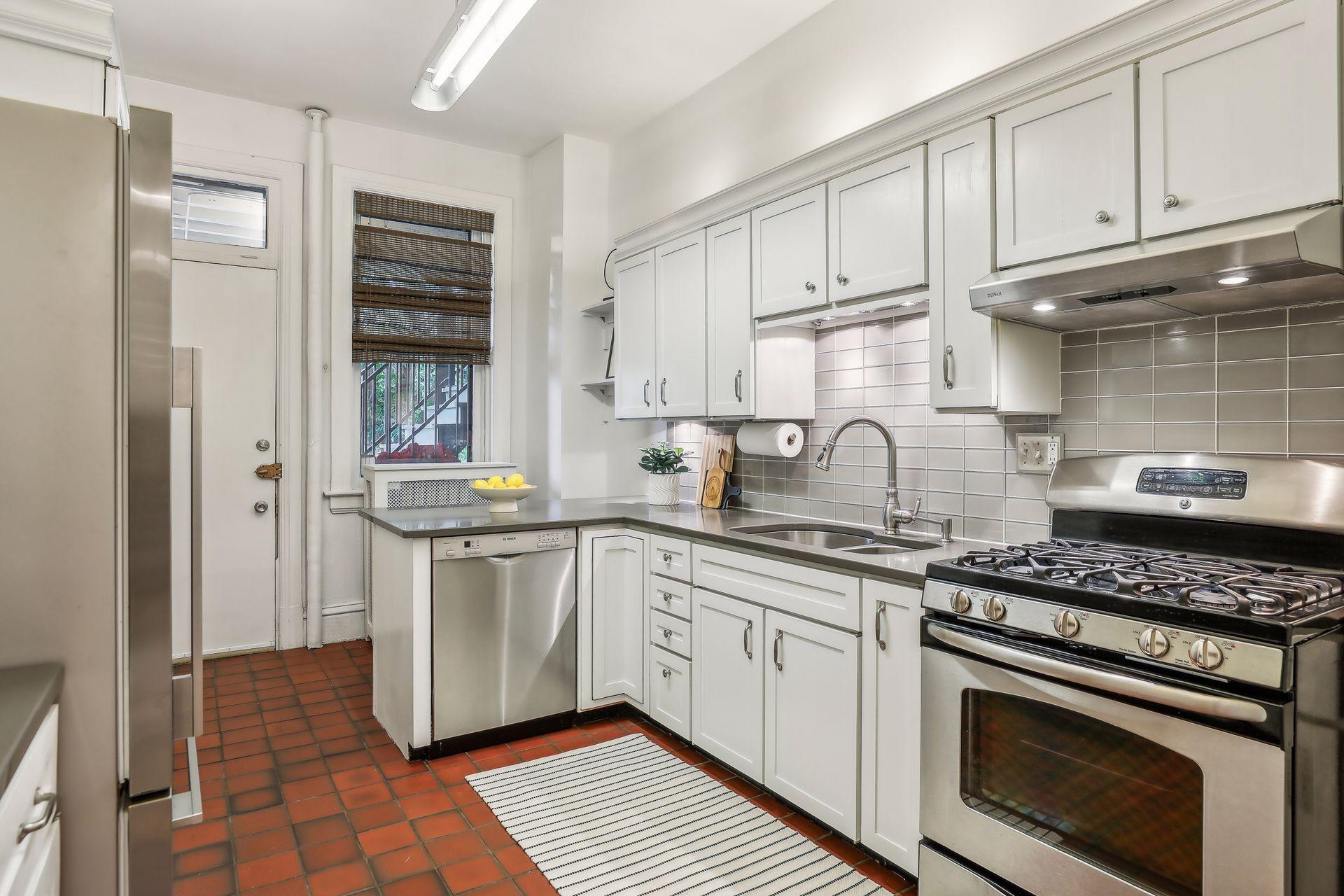 235 Arundel Street Unit: 1