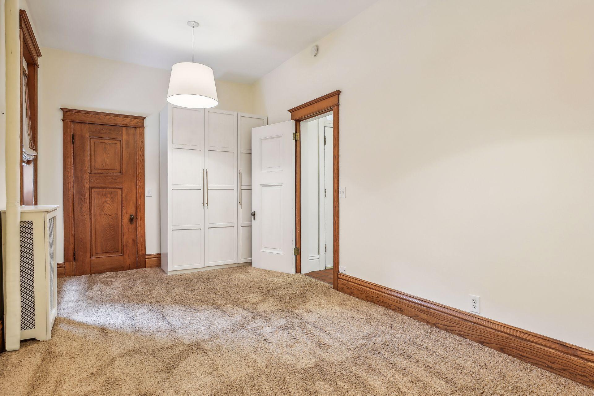 235 Arundel Street Unit: 1