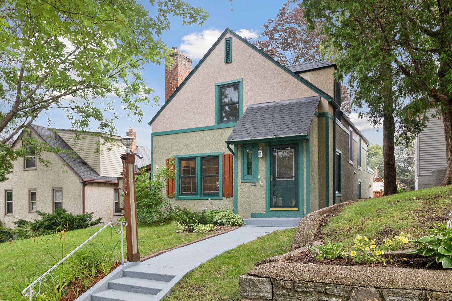 1226 Stanford Avenue