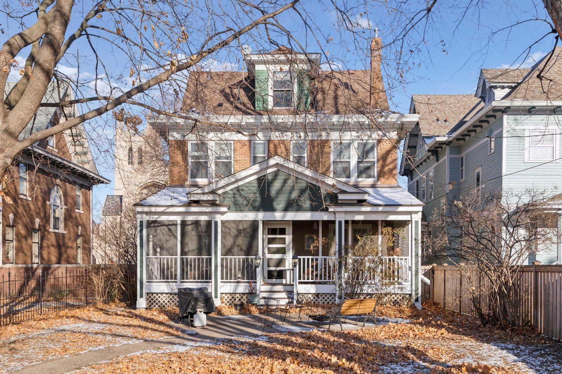 780 Summit Avenue