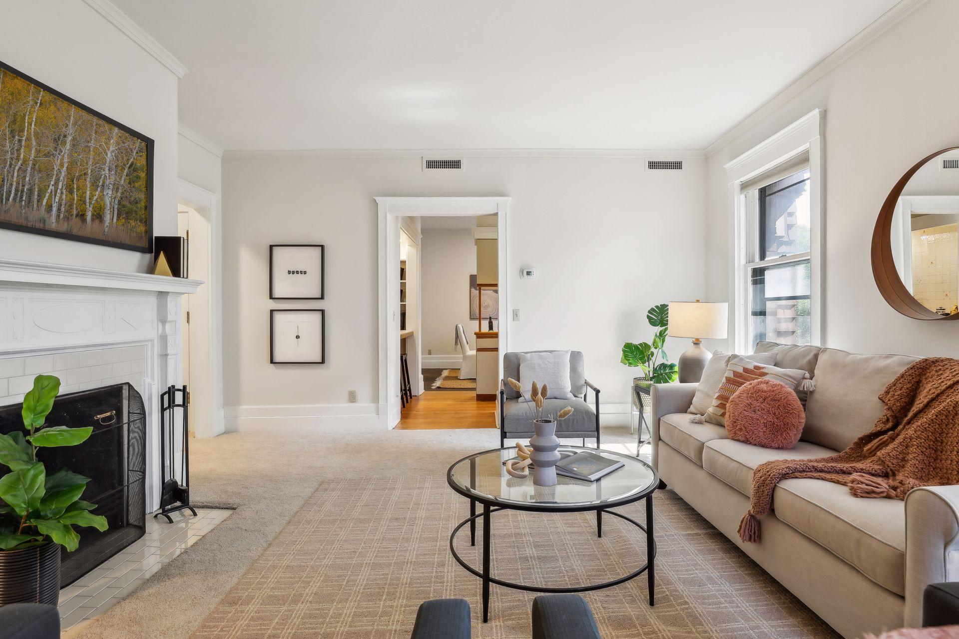 339 Summit Avenue Unit: 4