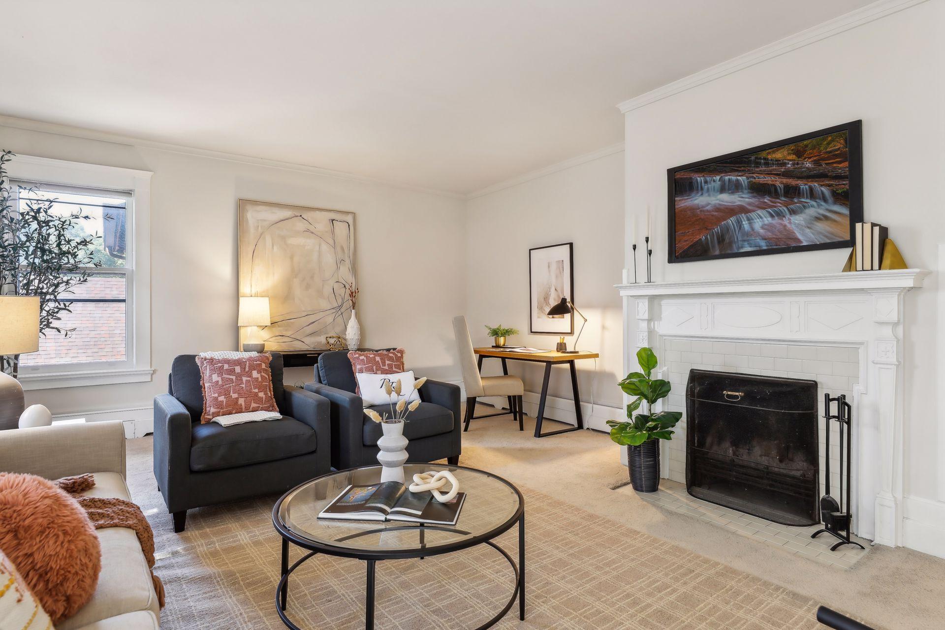 339 Summit Avenue Unit: 4