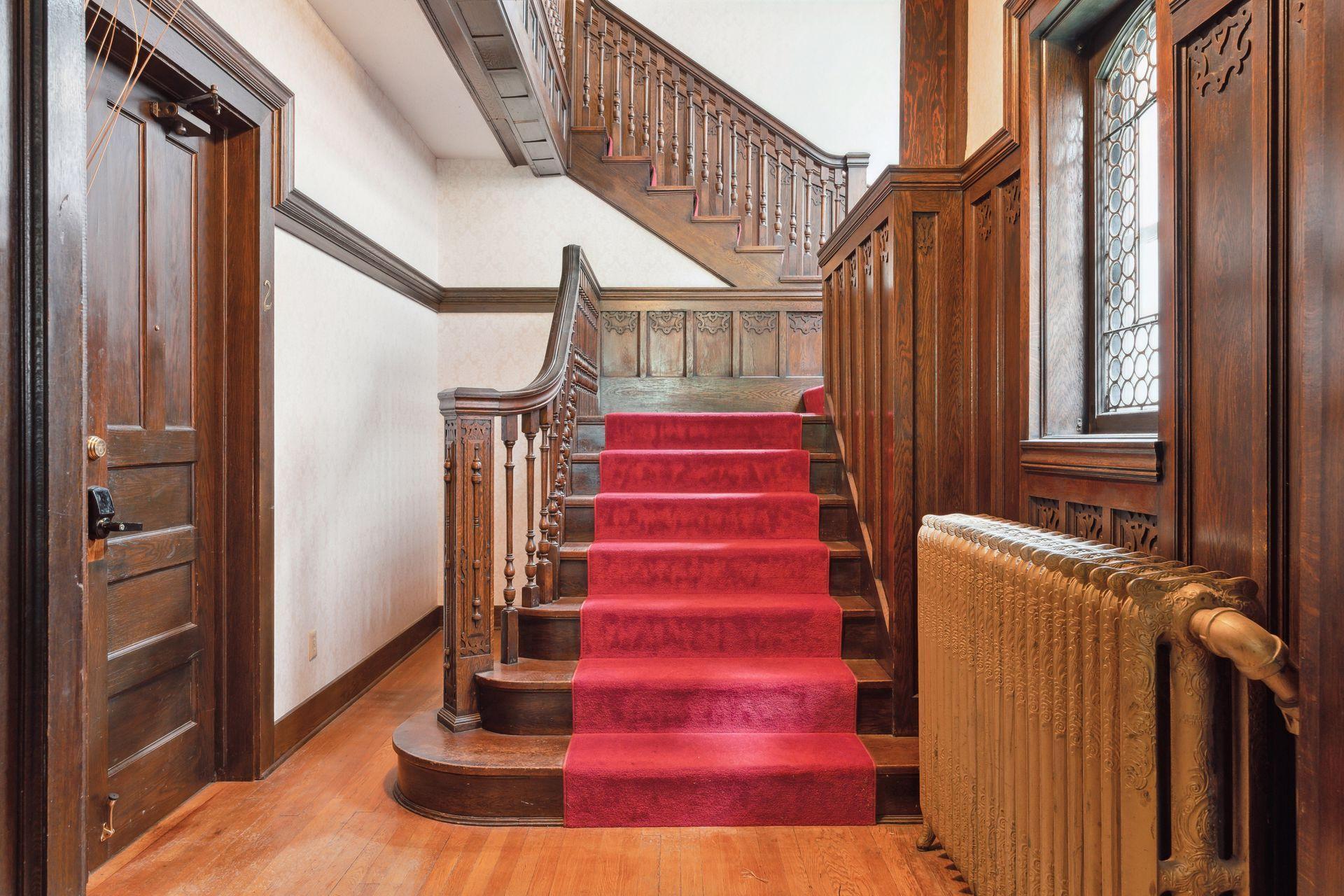 339 Summit Avenue Unit: 4