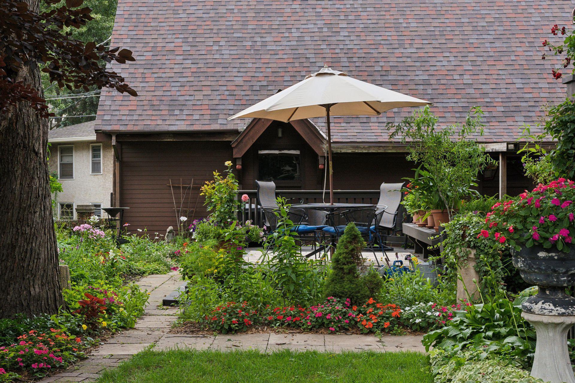 339 Summit Avenue Unit: 4