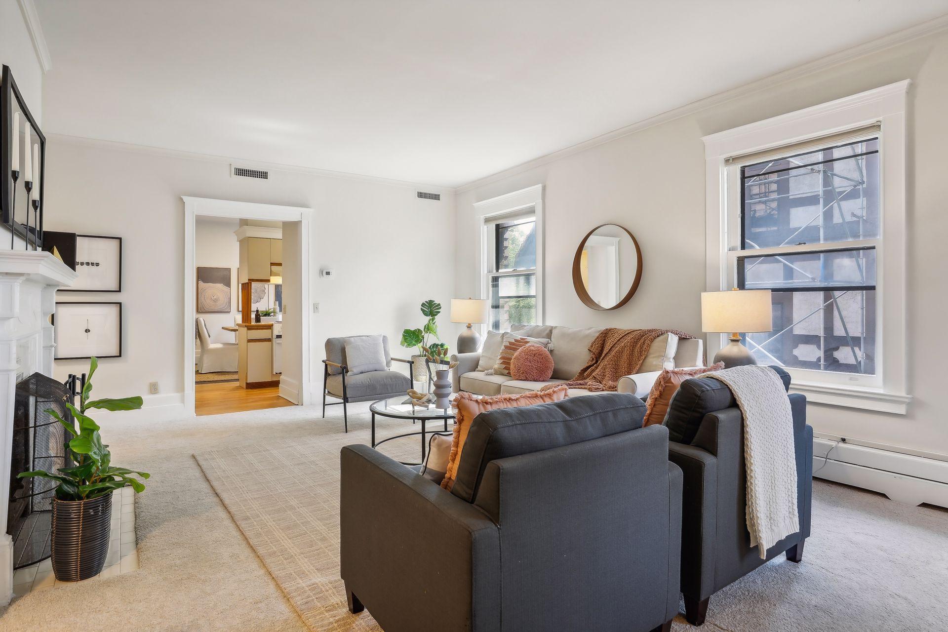 339 Summit Avenue Unit: 4