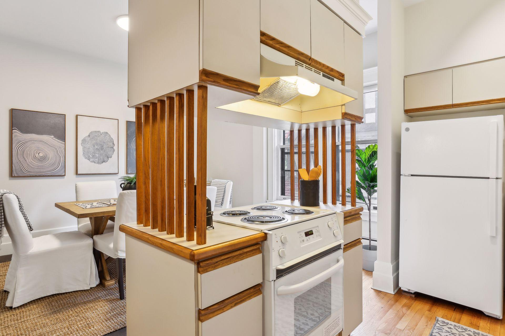 339 Summit Avenue Unit: 4