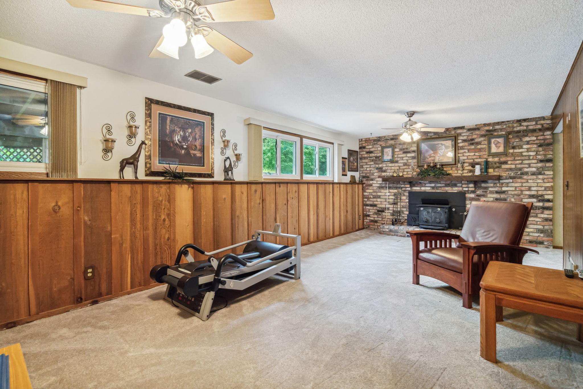 5706 Upper 136th Street Court W