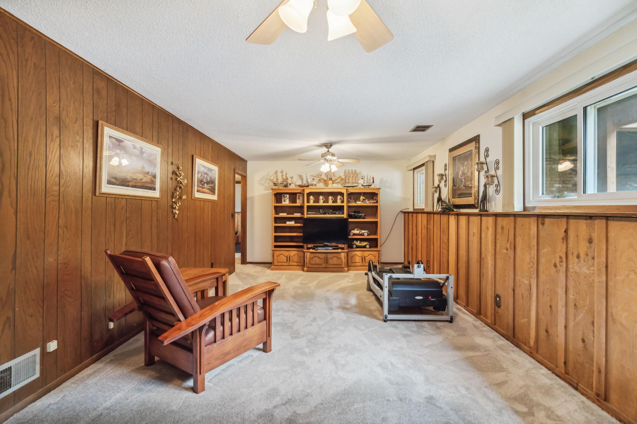 5706 Upper 136th Street Court W