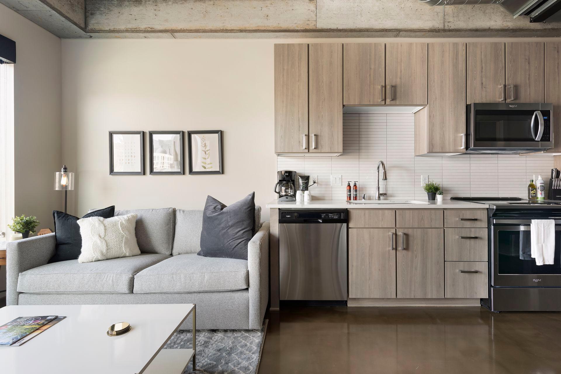 728 3rd Street N Unit: 403