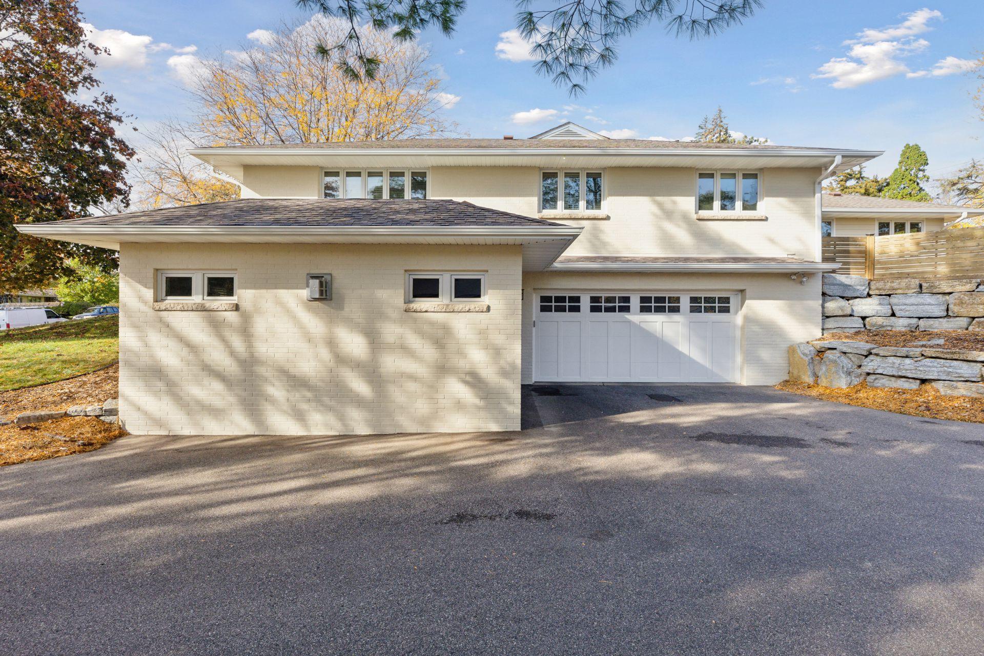 2053 Upper Saint Dennis Road