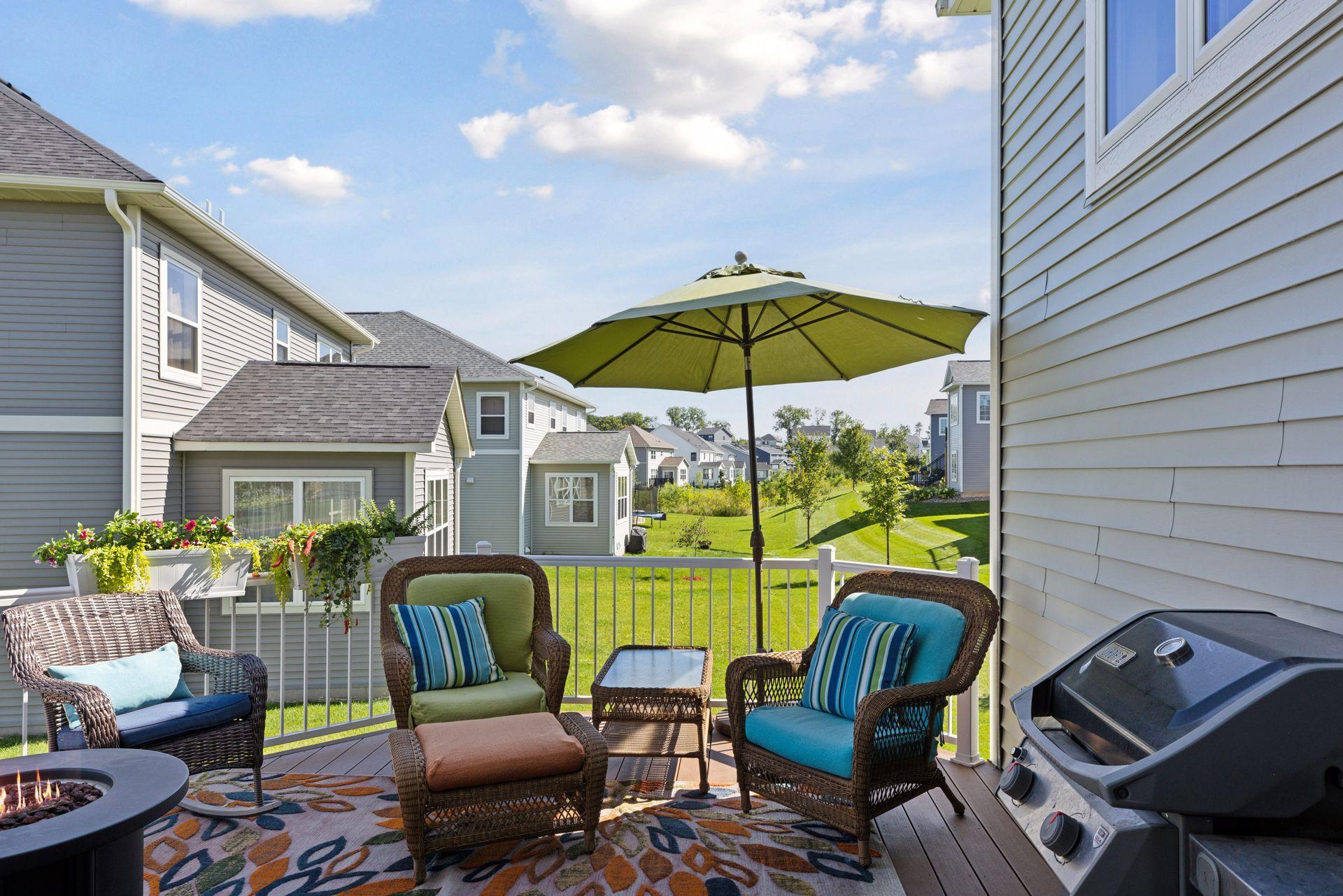 1014 Oakwood Road