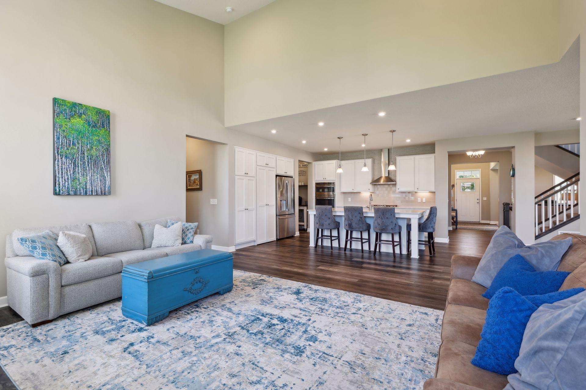 1014 Oakwood Road