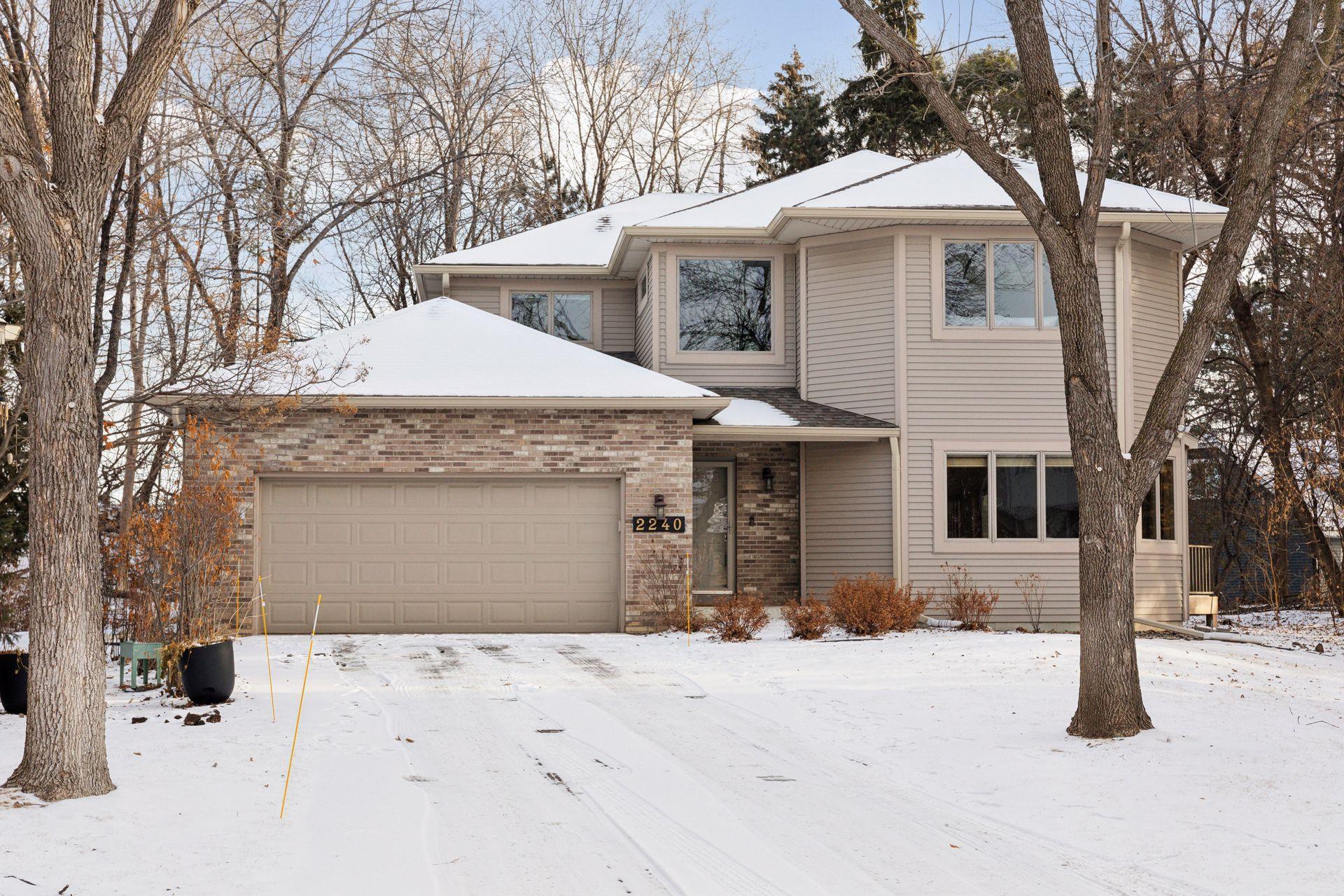2240 Ferris Lane