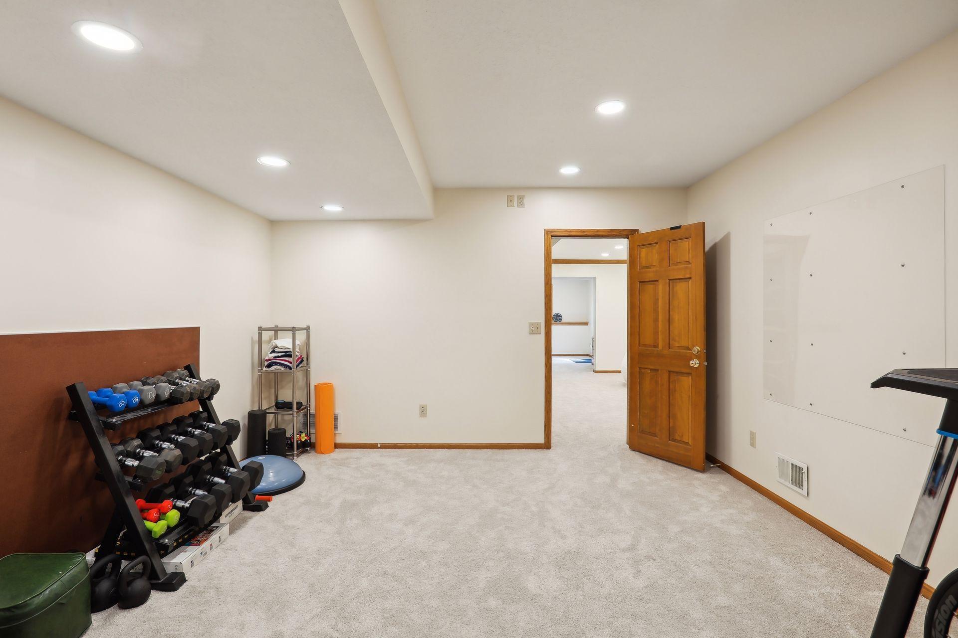 804 Deer Trail Point