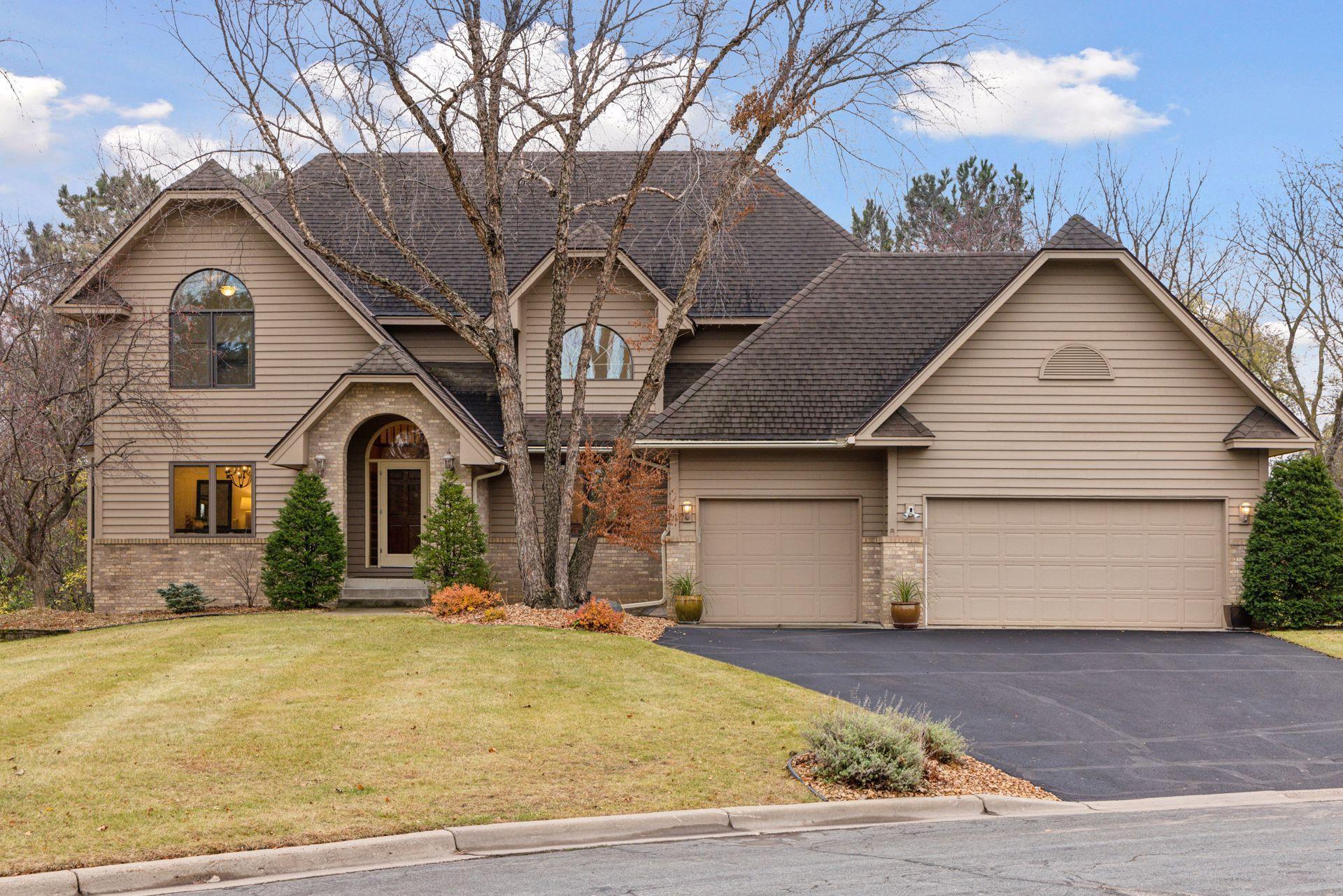 804 Deer Trail Point