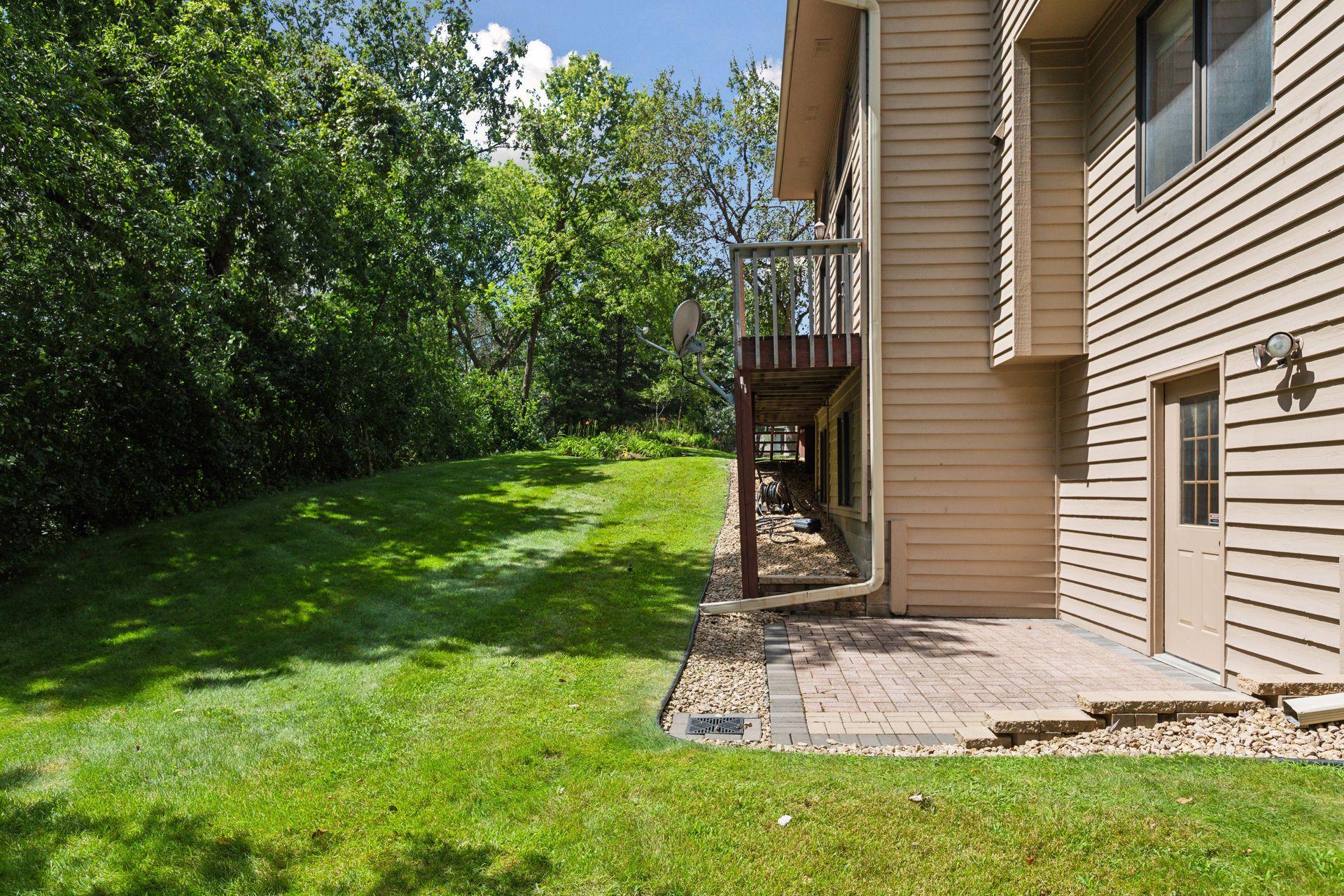 804 Deer Trail Point