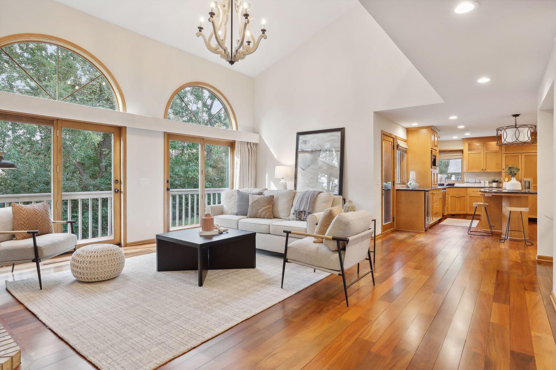 804 Deer Trail Point