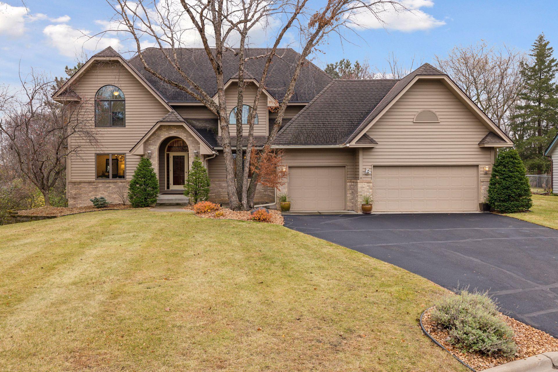 804 Deer Trail Point