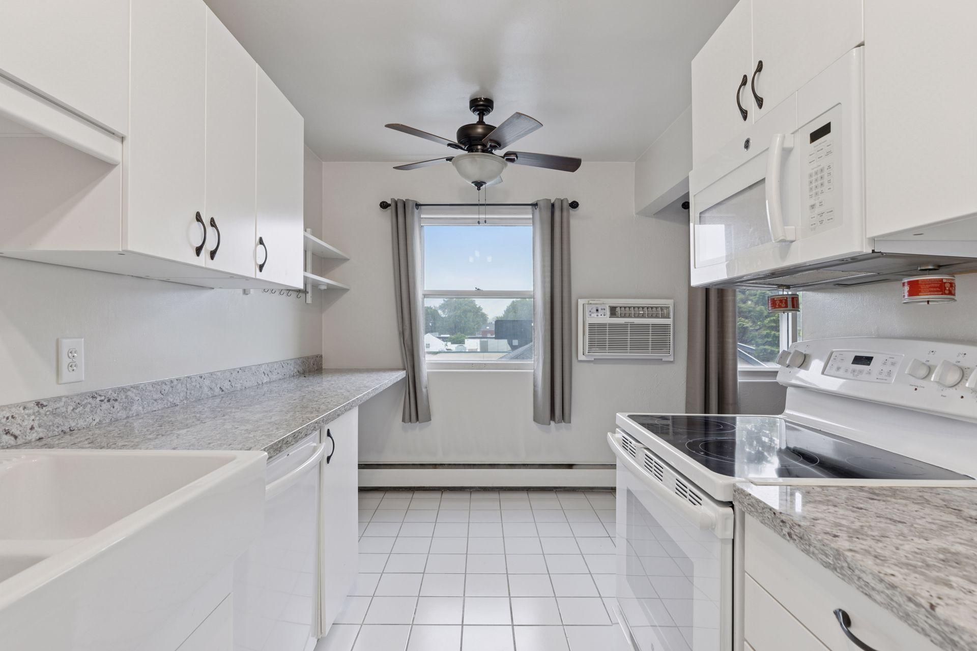 1540 Ashland Avenue Unit: 3