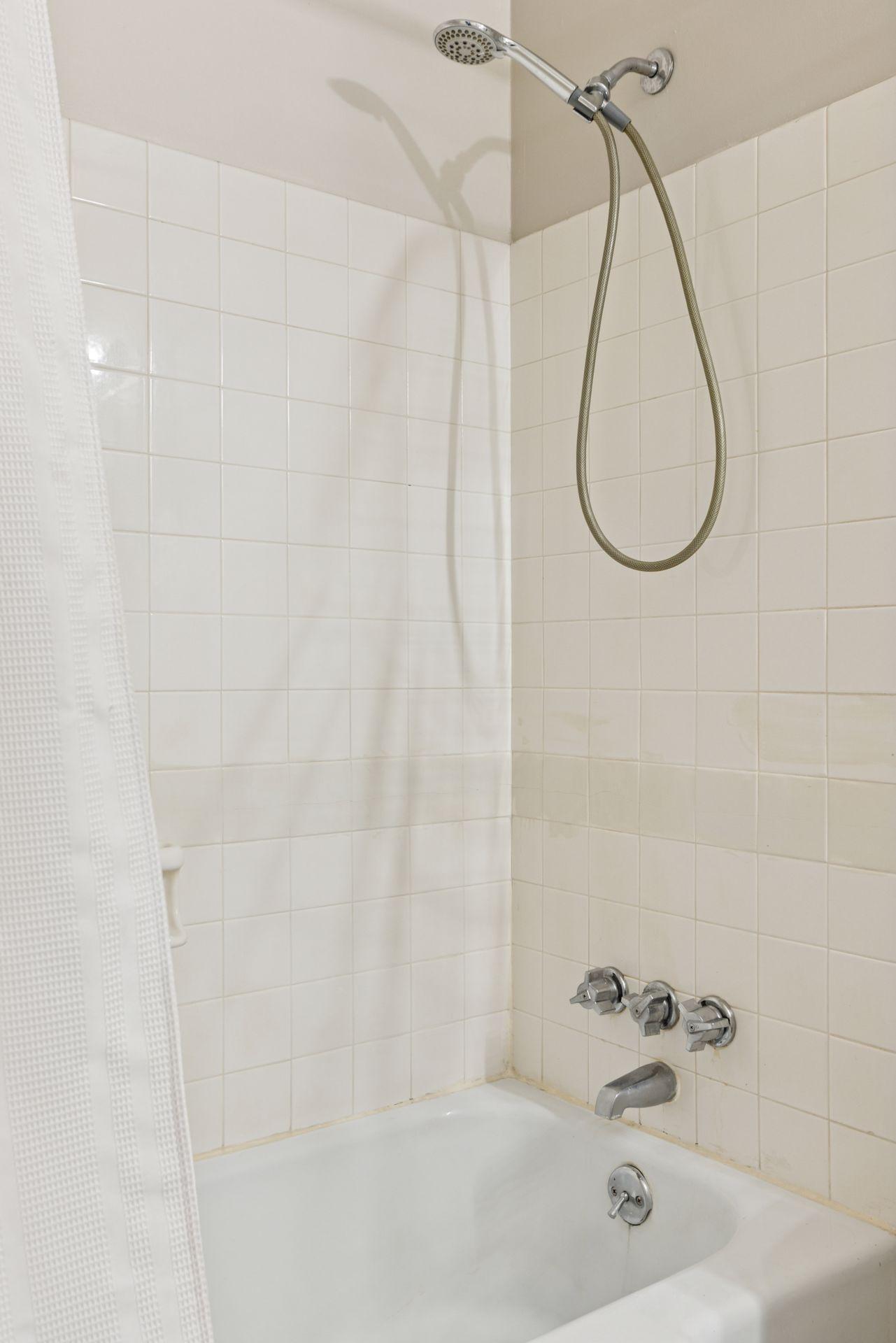 1540 Ashland Avenue Unit: 3