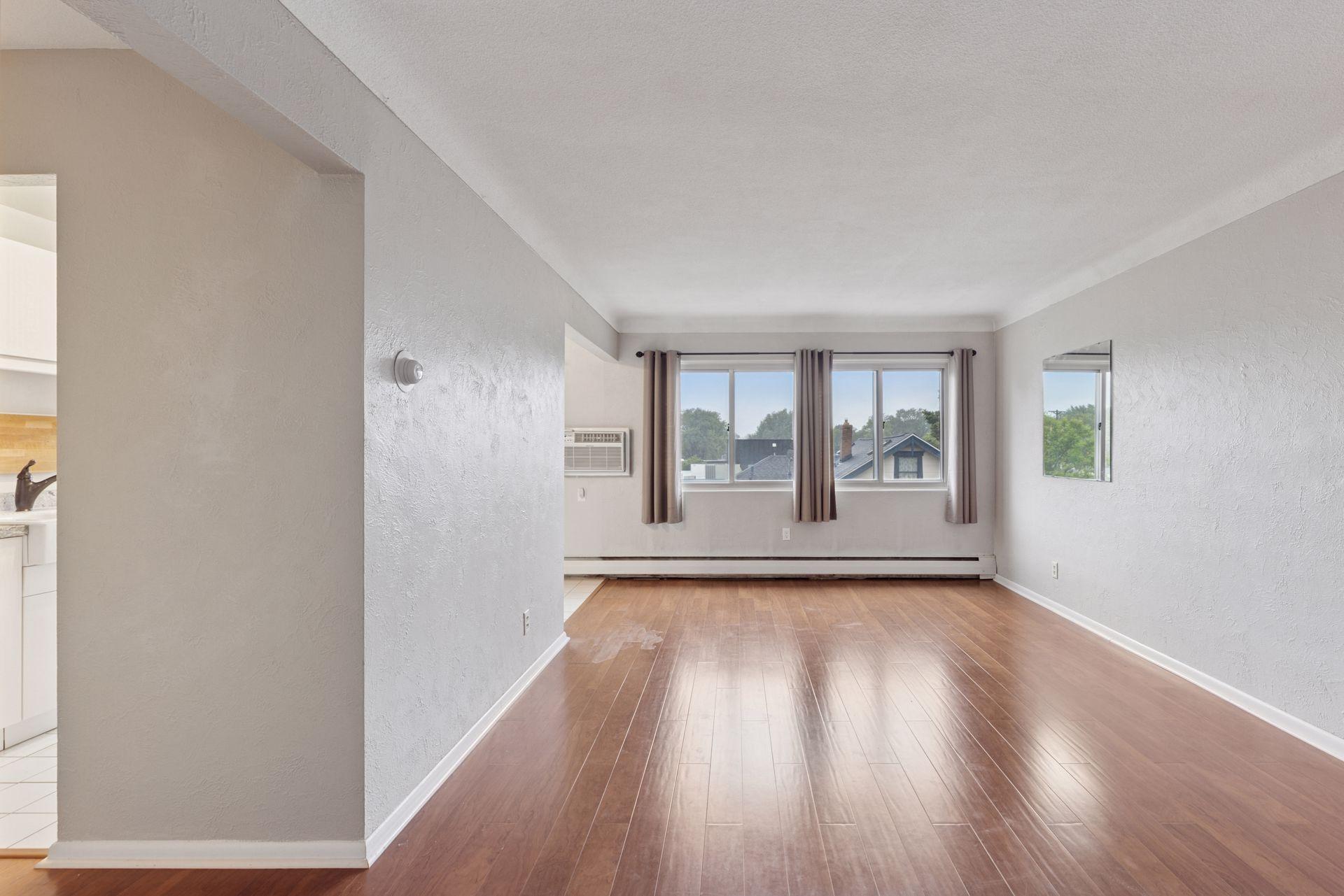 1540 Ashland Avenue Unit: 3