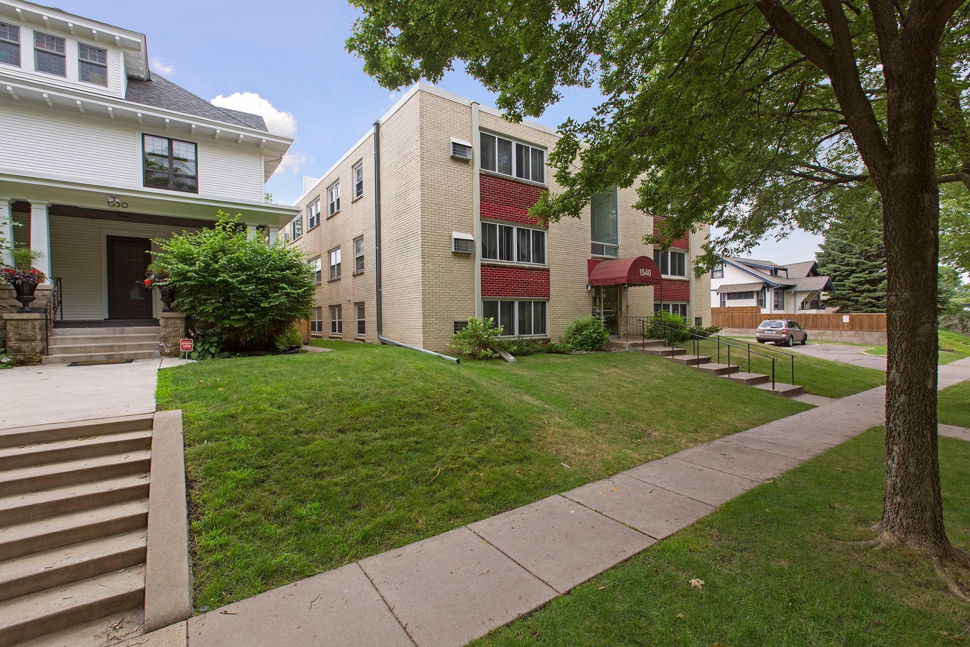 1540 Ashland Avenue Unit: 3