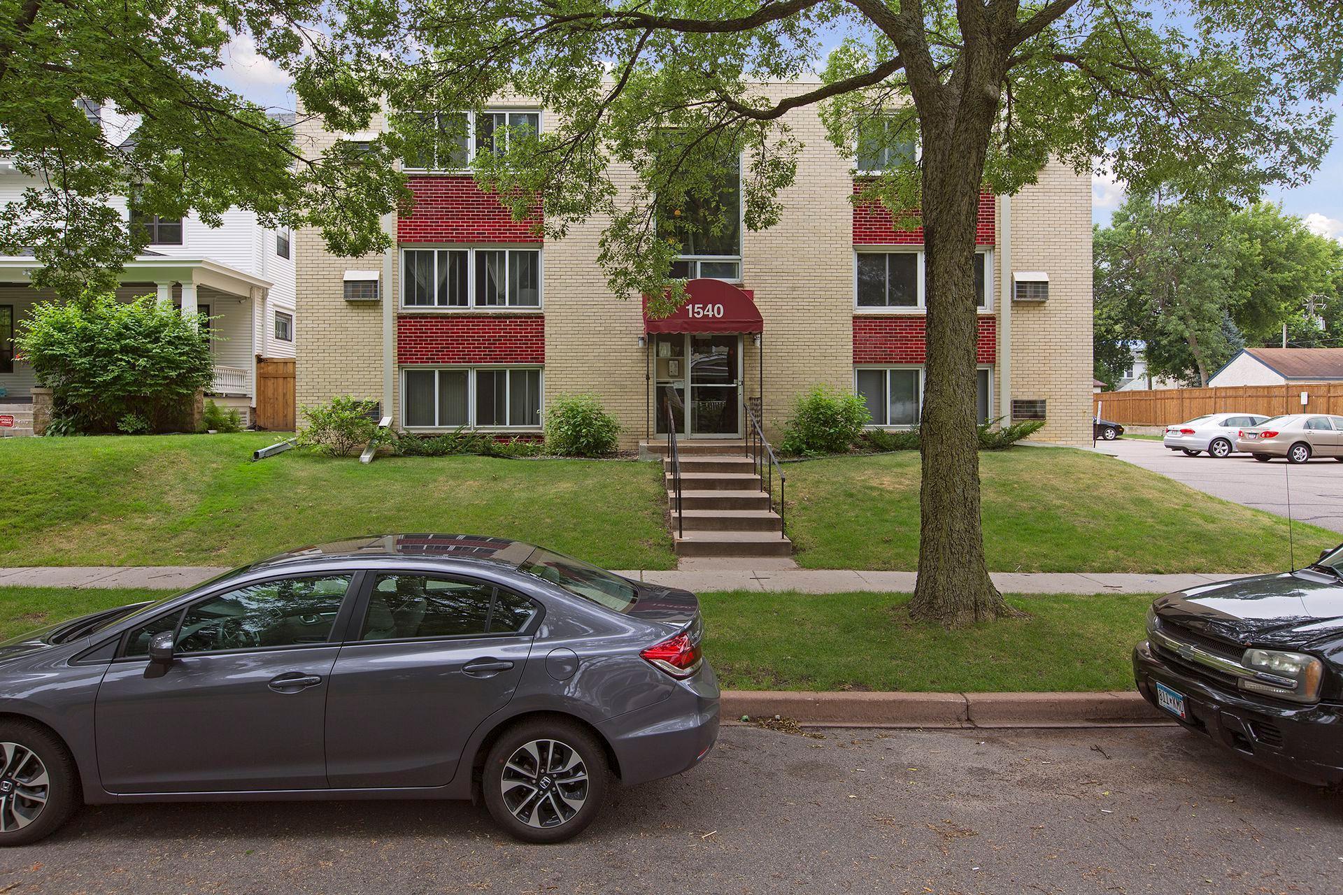1540 Ashland Avenue Unit: 3