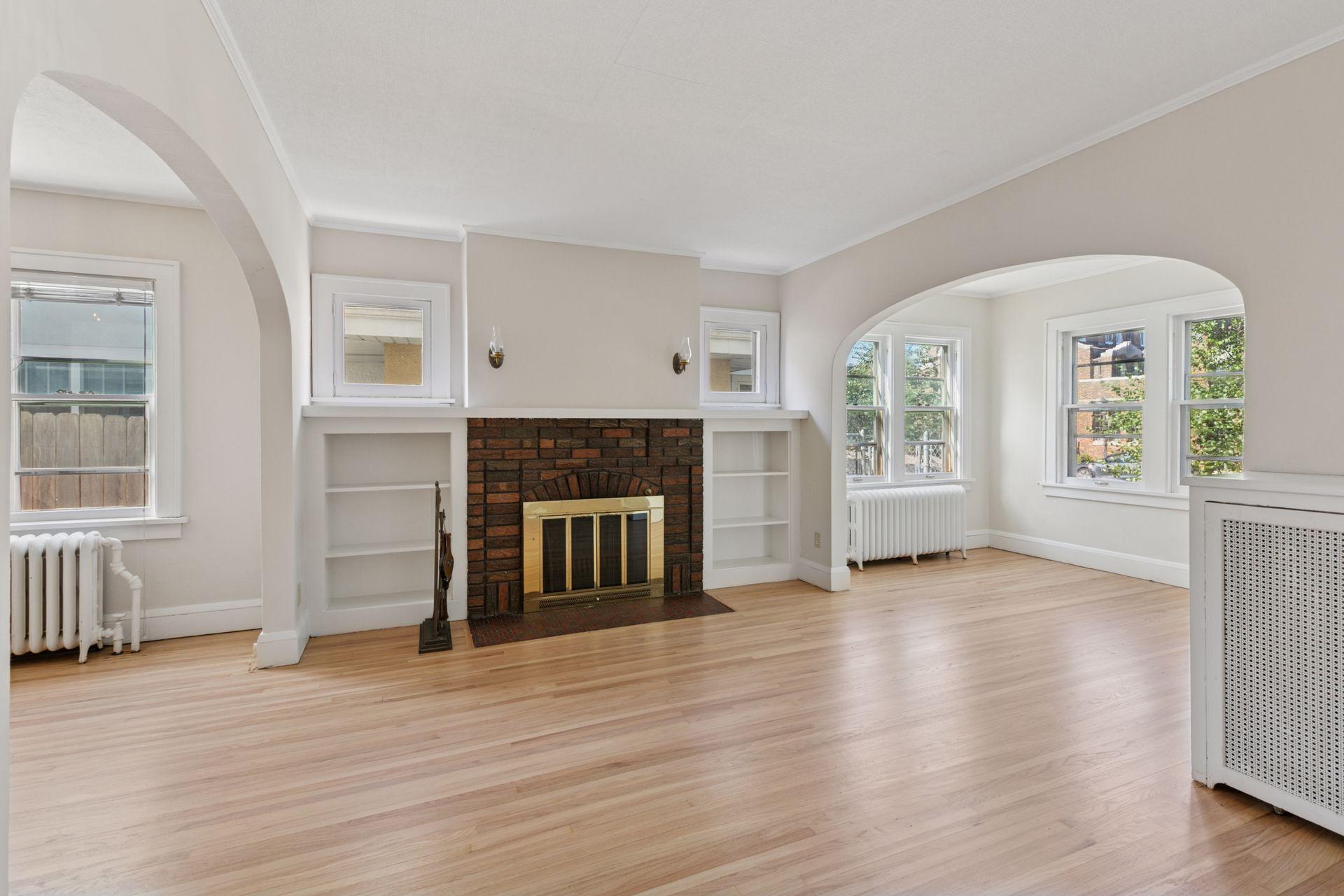 1926 Saint Clair Avenue