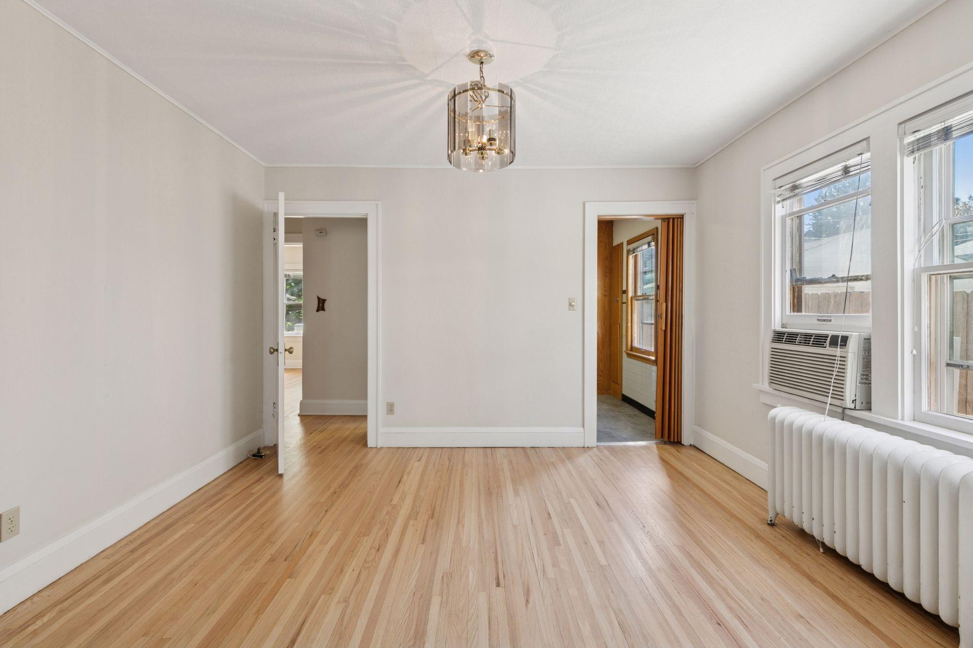 1926 Saint Clair Avenue