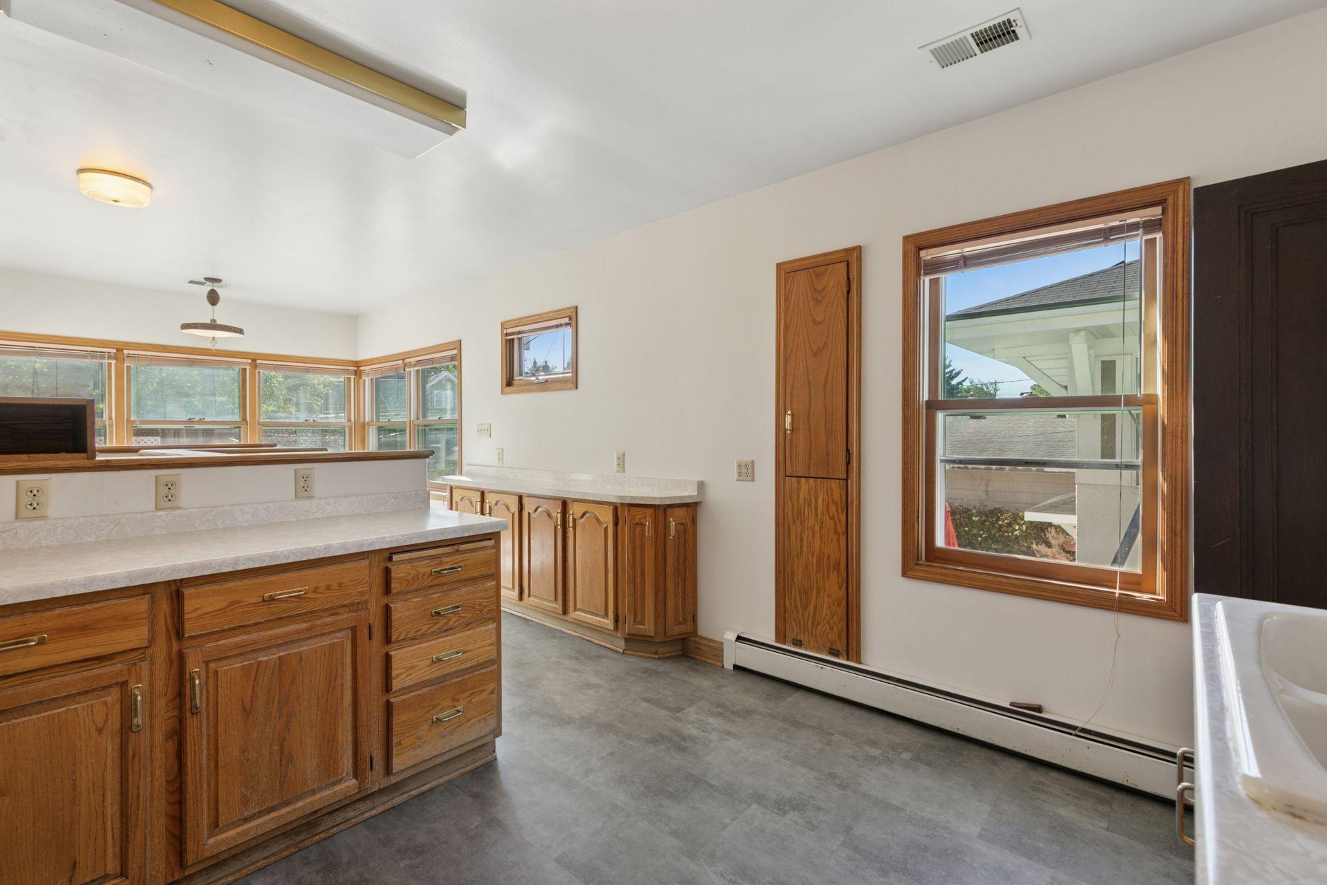 1926 Saint Clair Avenue