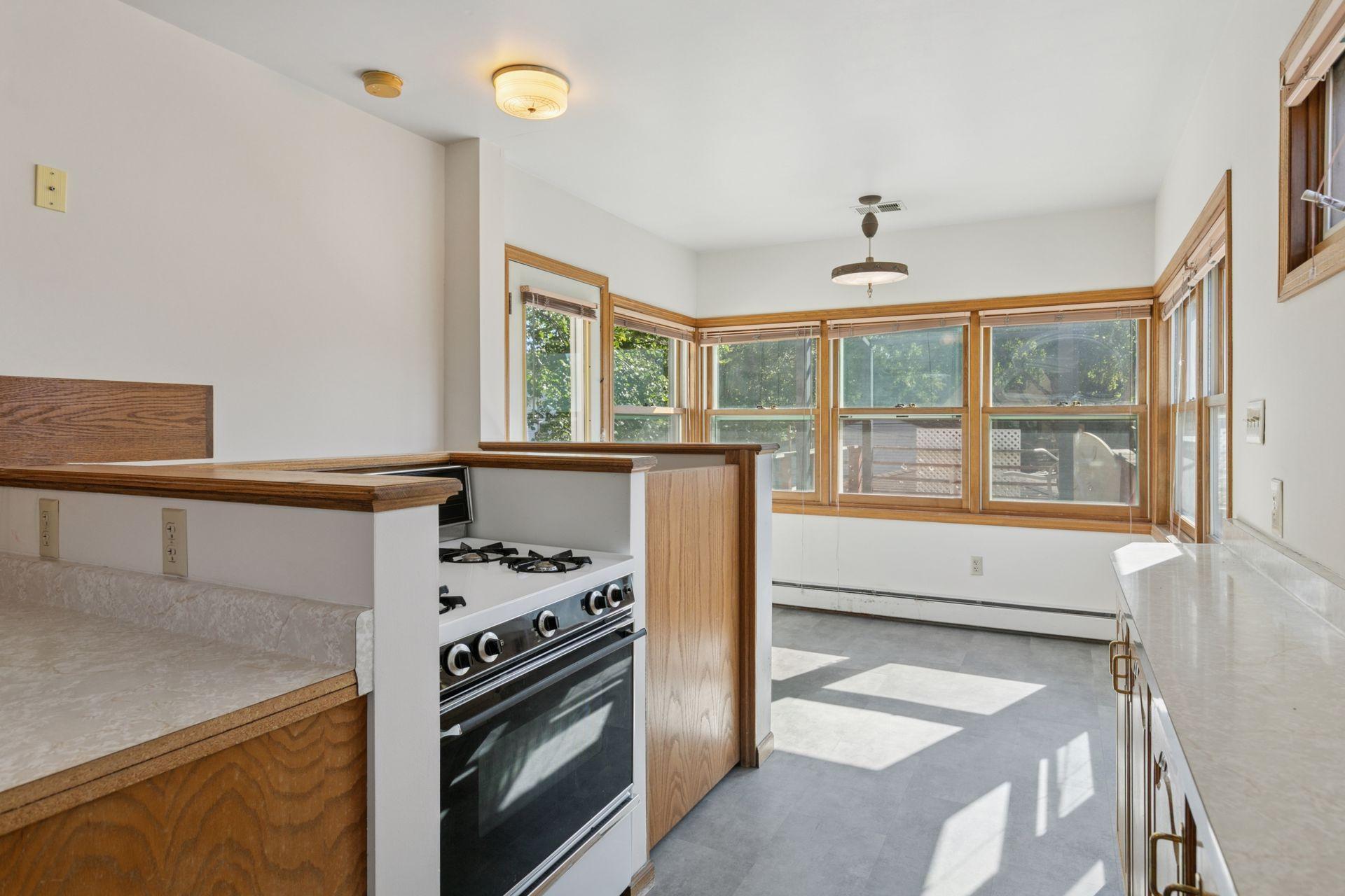 1926 Saint Clair Avenue