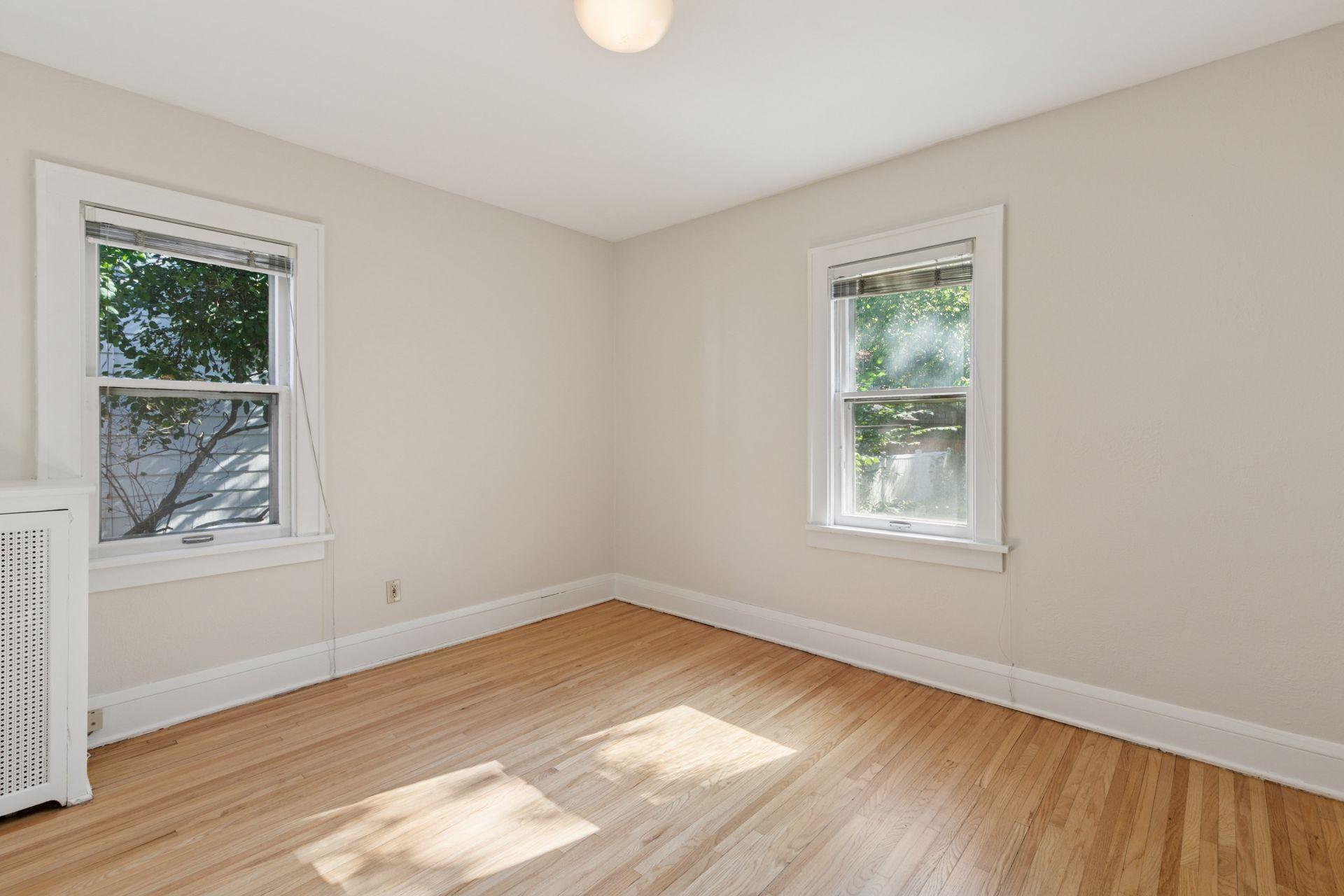 1926 Saint Clair Avenue