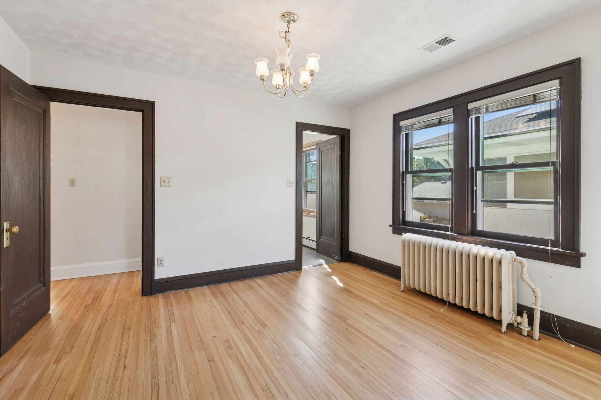 1926 Saint Clair Avenue