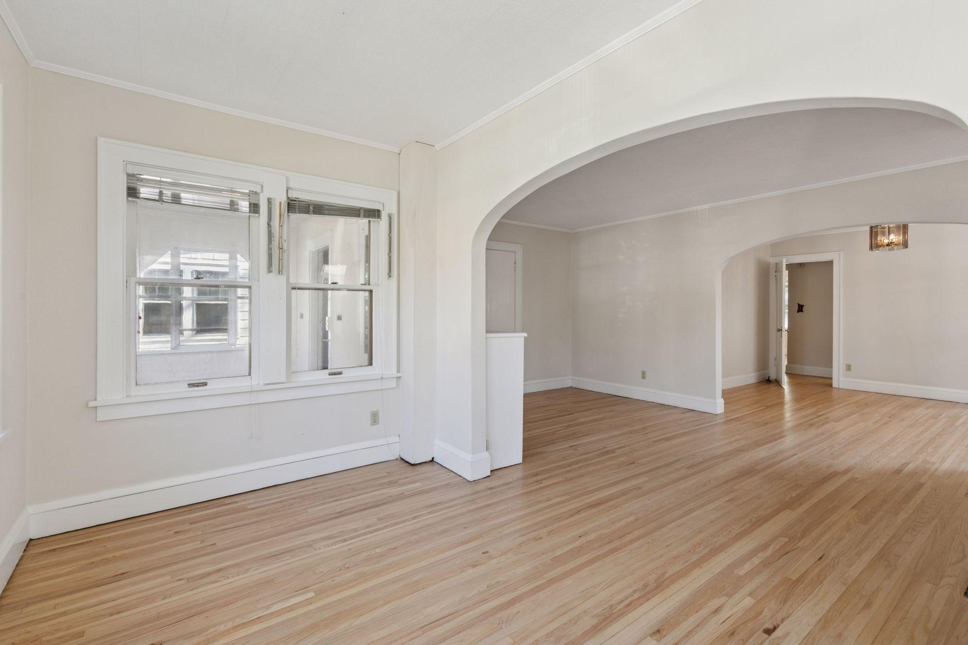 1926 Saint Clair Avenue