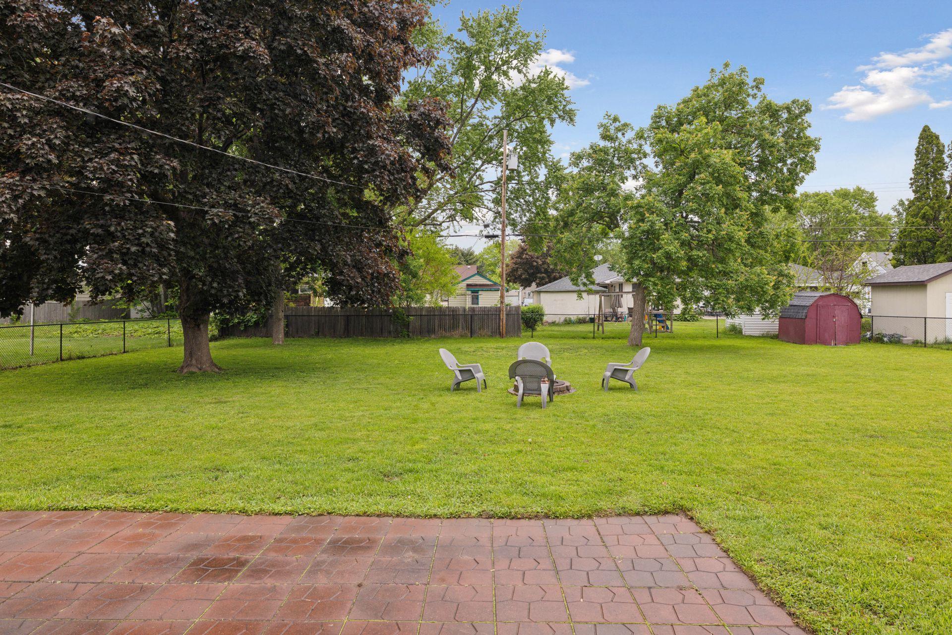 2033 Lacrosse Avenue