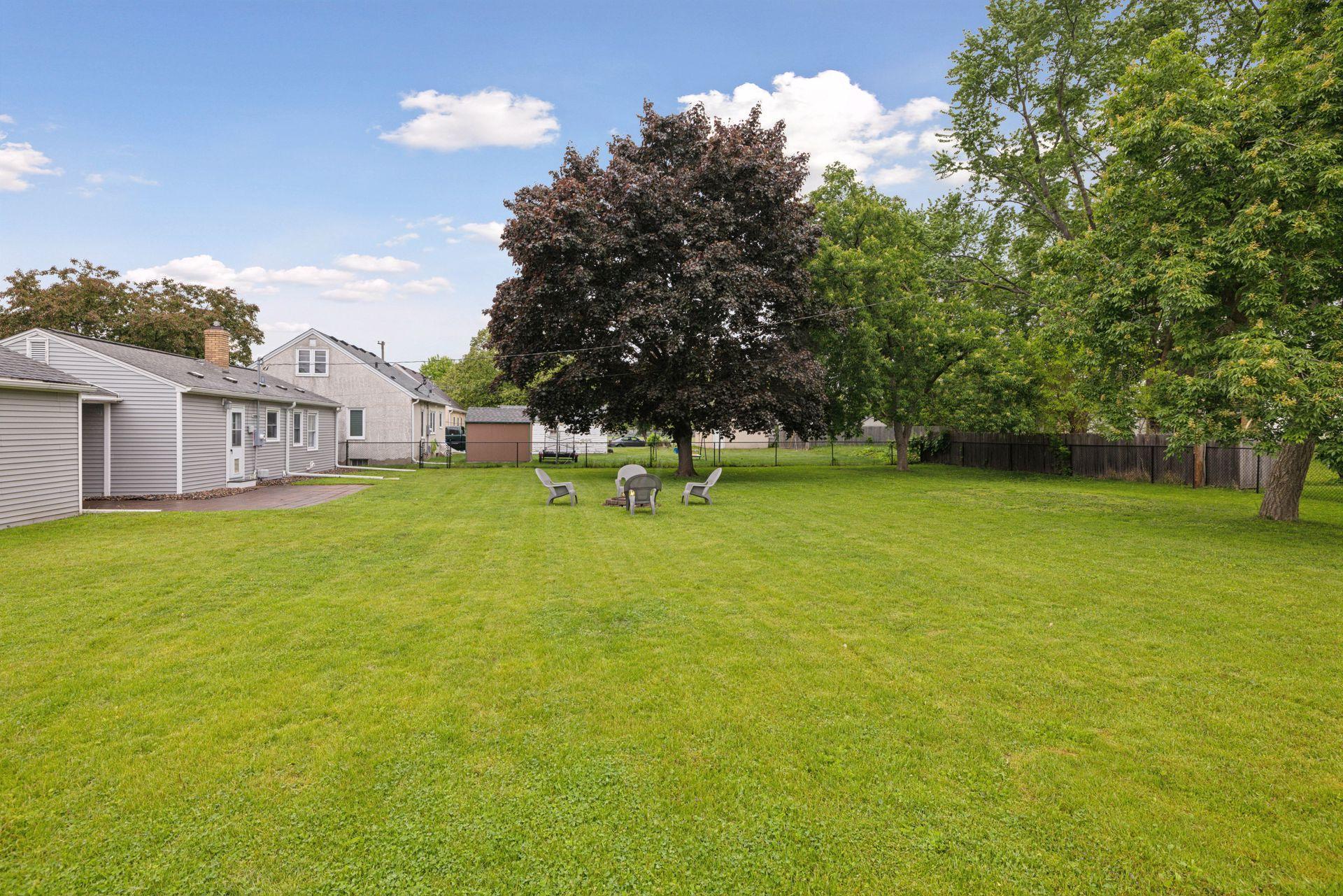 2033 Lacrosse Avenue