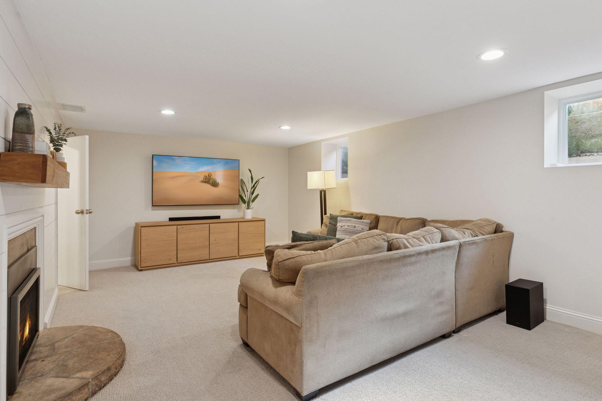 2019 Bayard Avenue