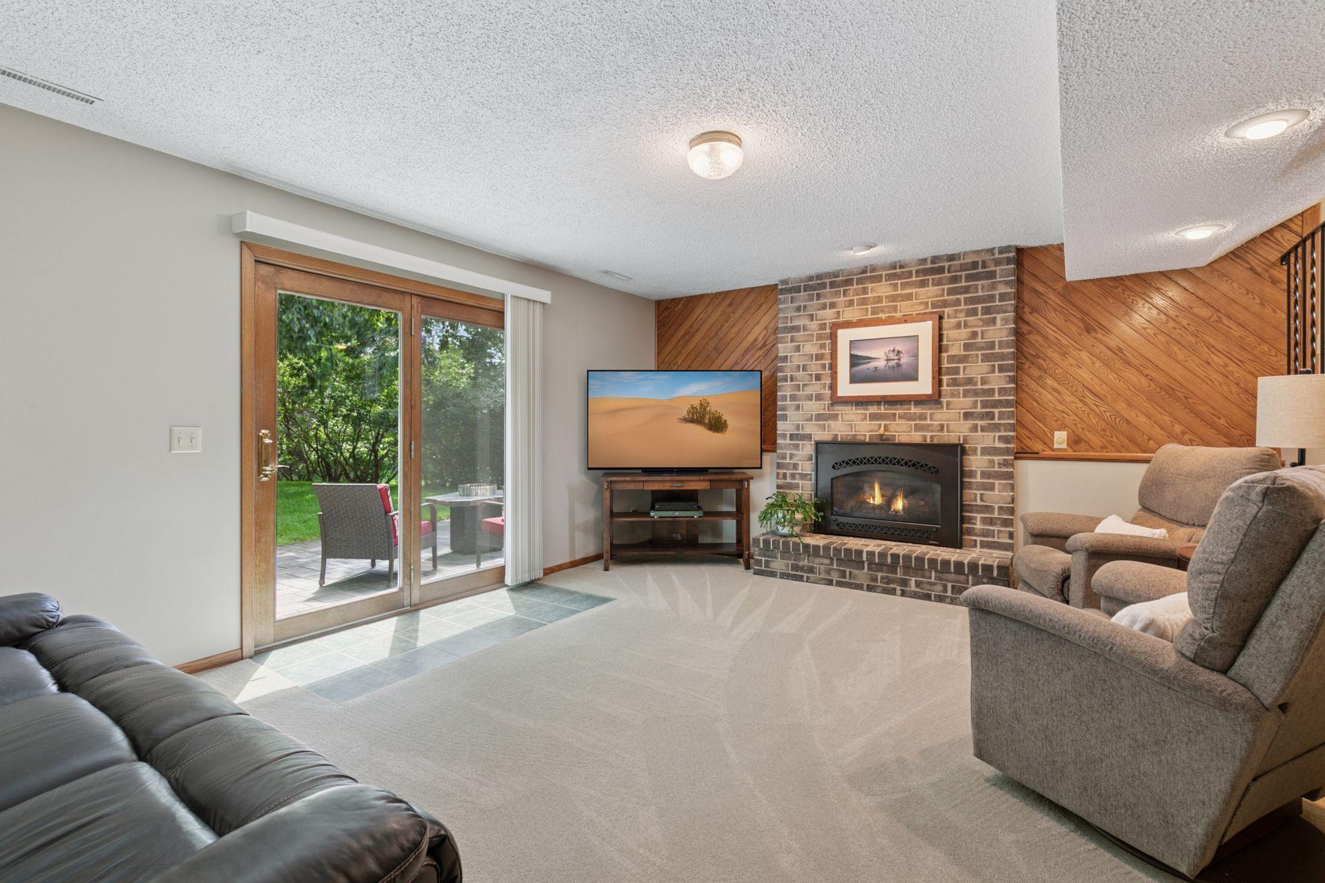 3649 Blue Jay Way