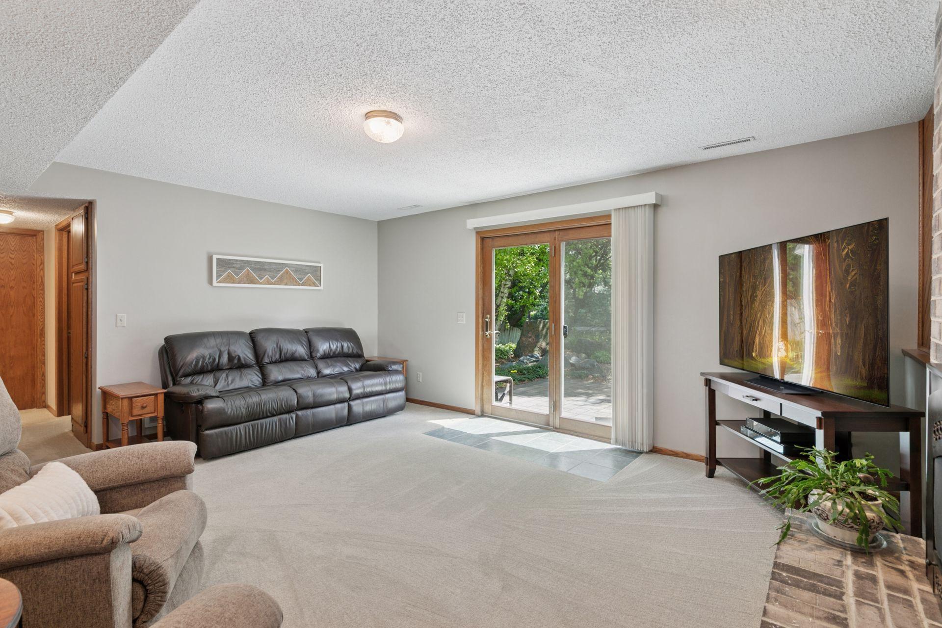 3649 Blue Jay Way