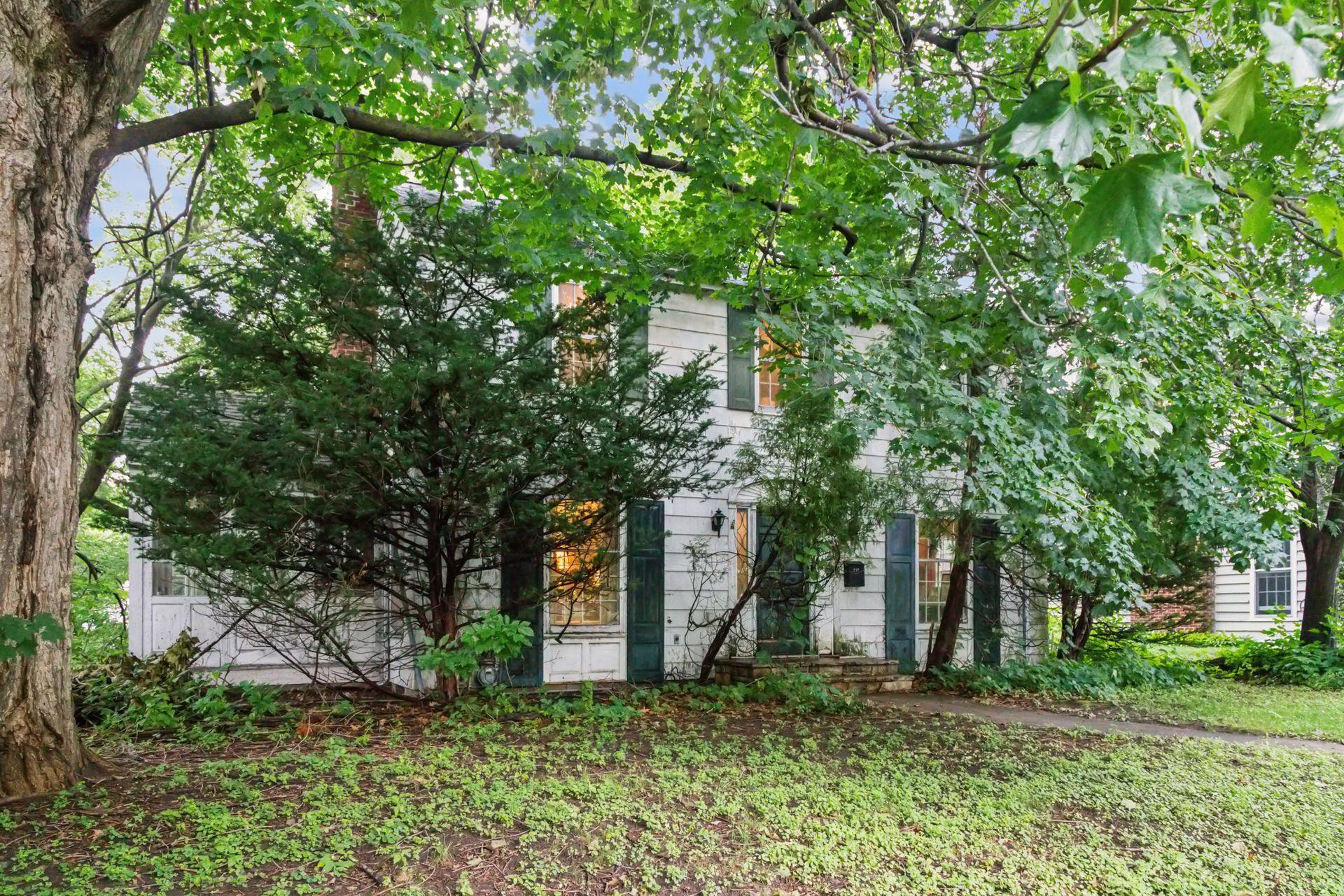 737 Ridge Street