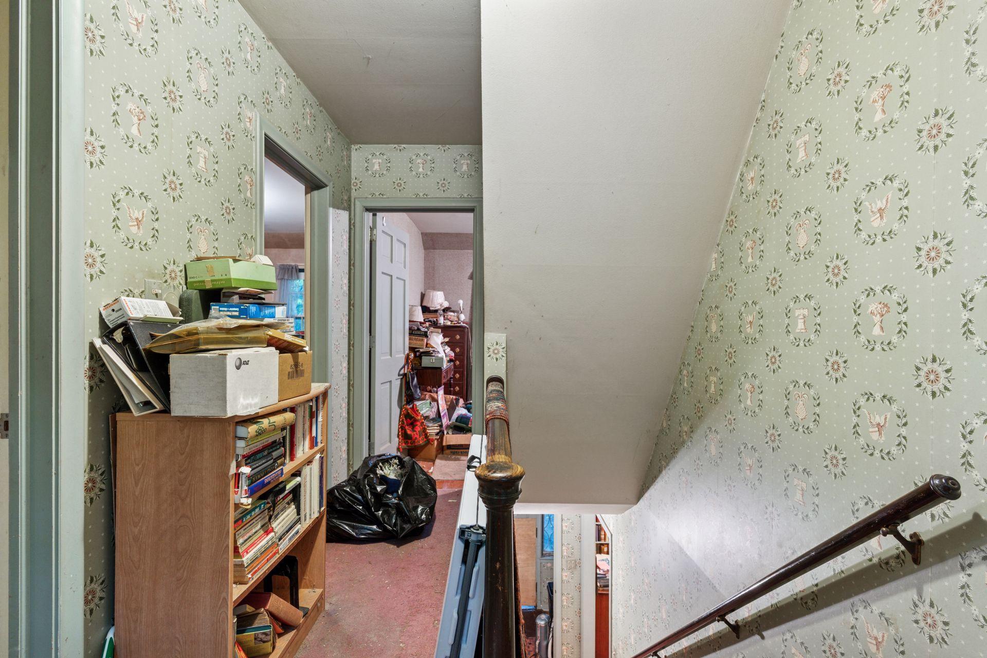 737 Ridge Street