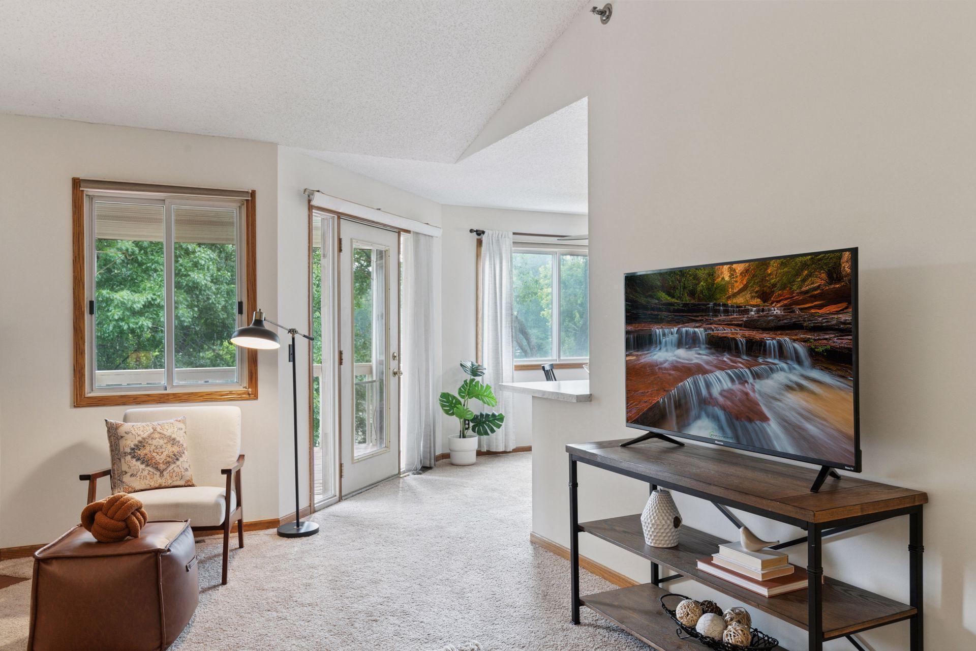 2565 Heritage Drive Unit: 111