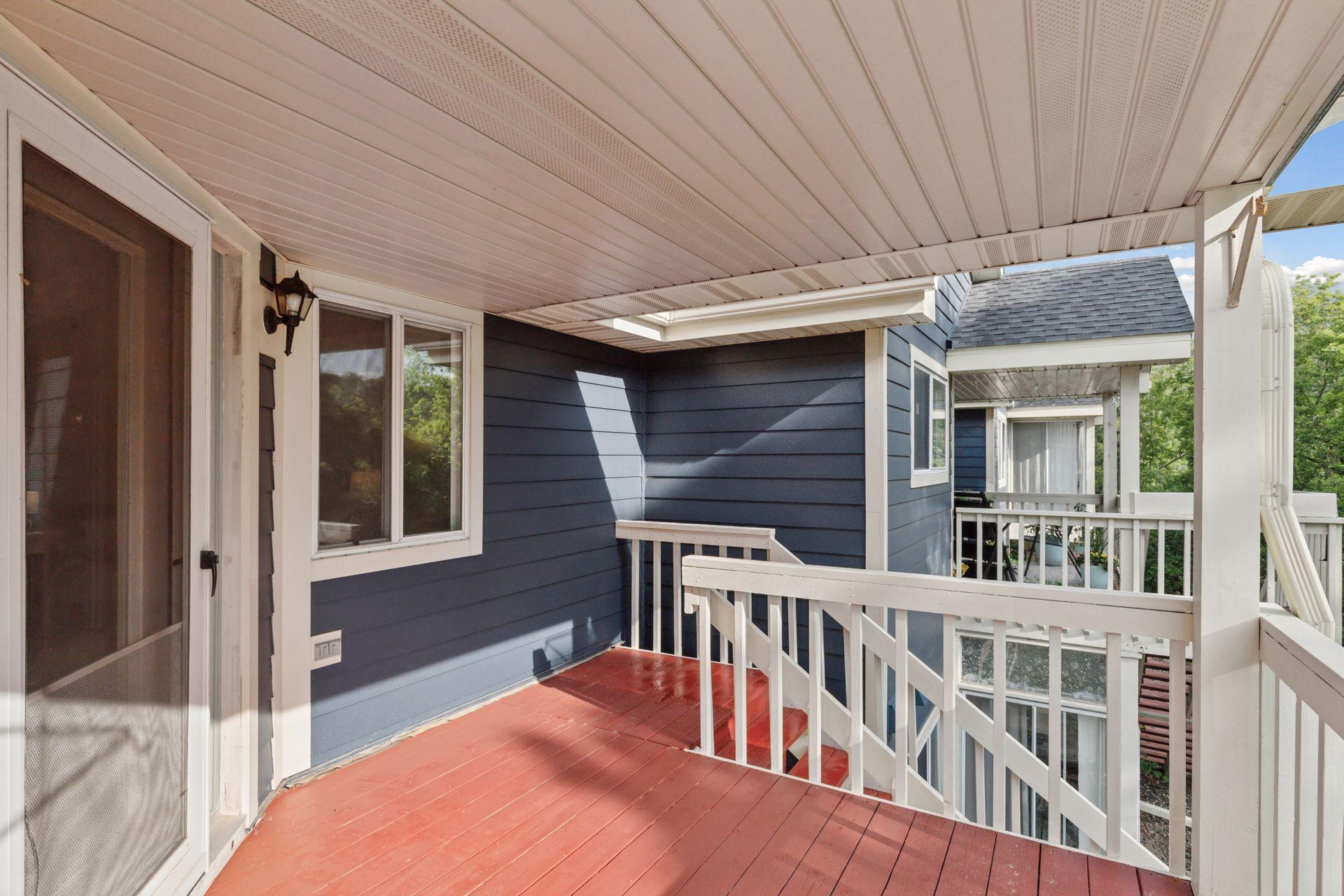 2565 Heritage Drive Unit: 111