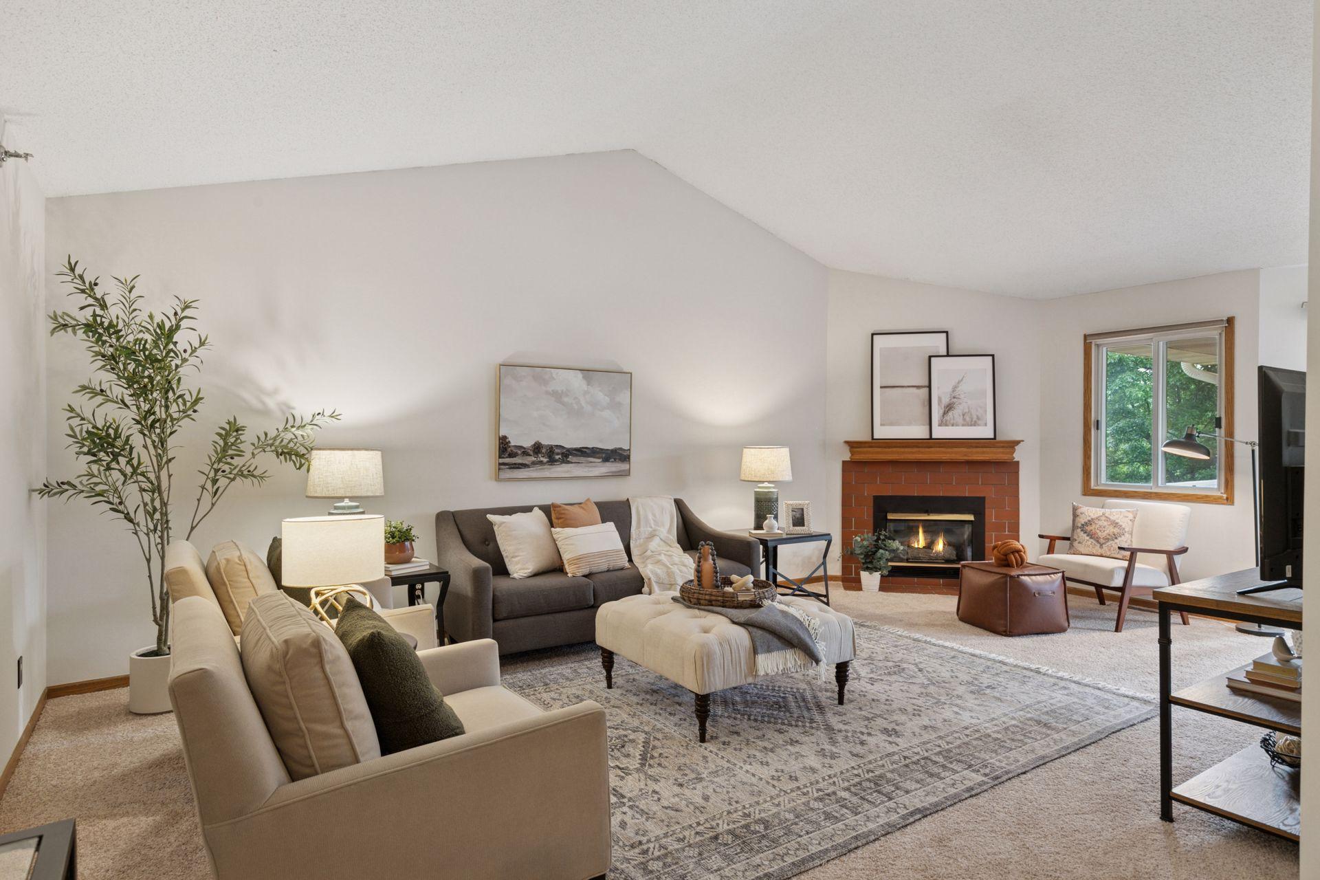 2565 Heritage Drive Unit: 111