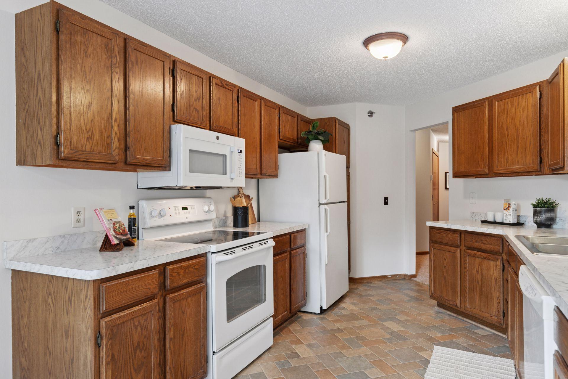 2565 Heritage Drive Unit: 111