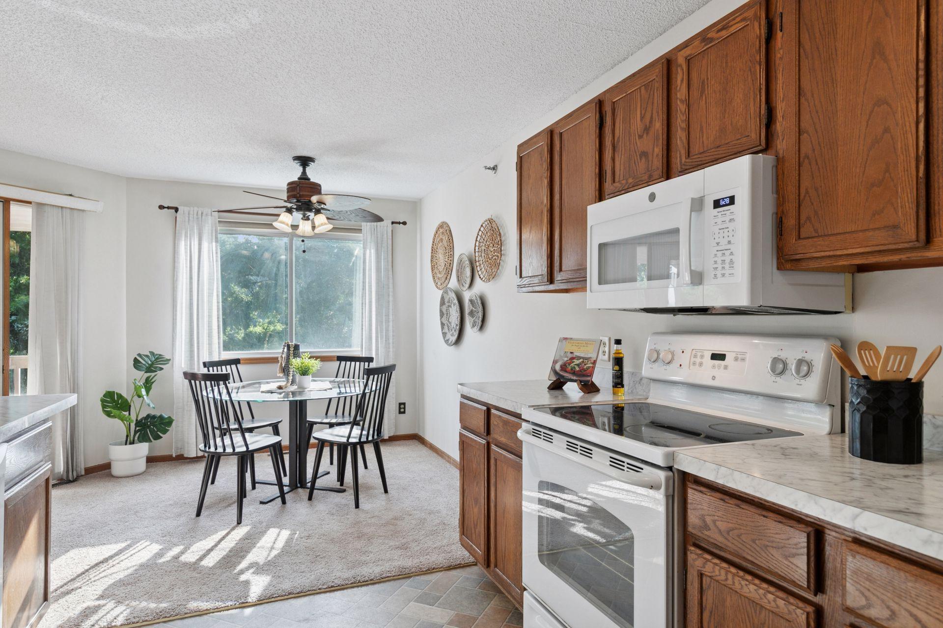 2565 Heritage Drive Unit: 111