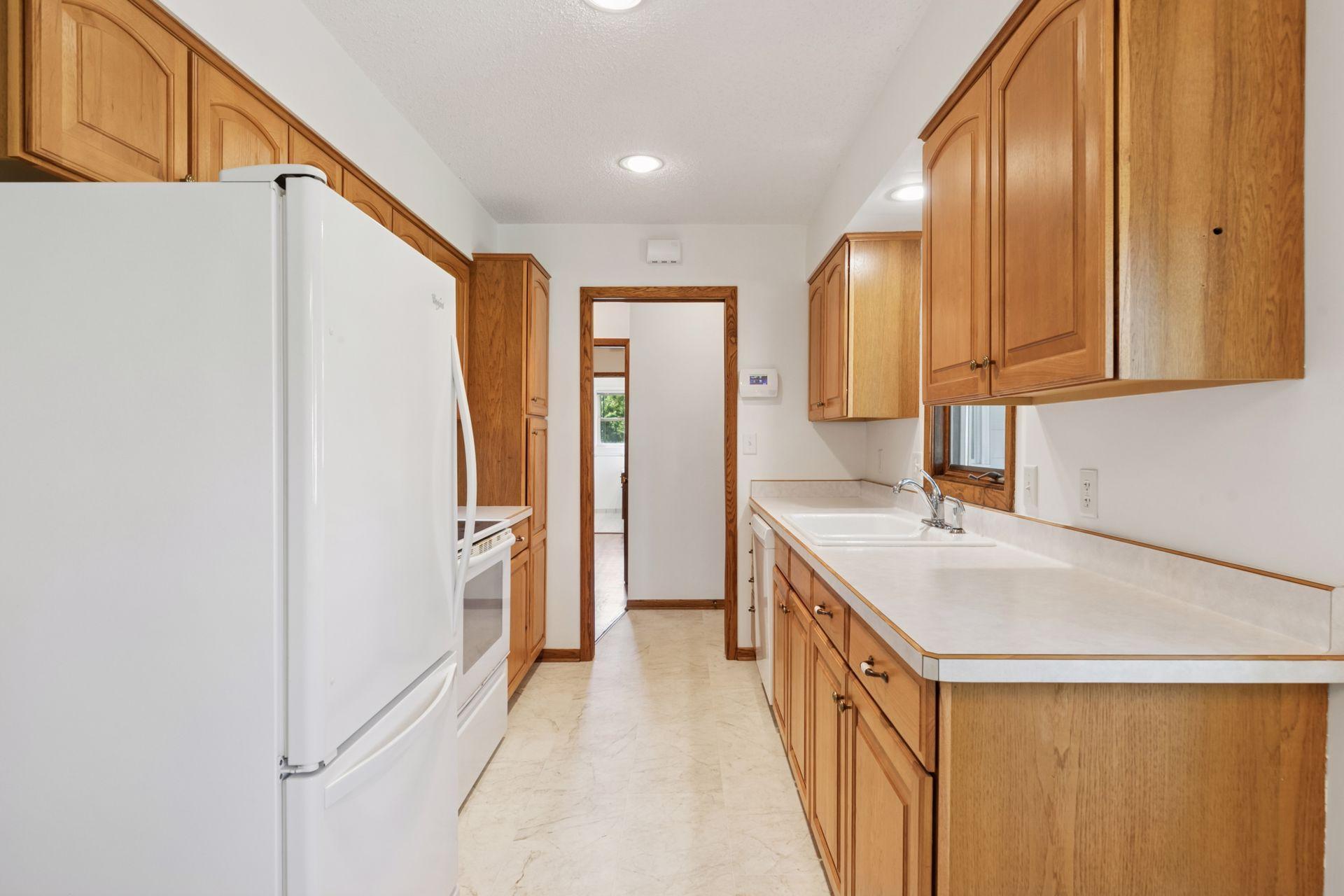 717 Navajo Lane
